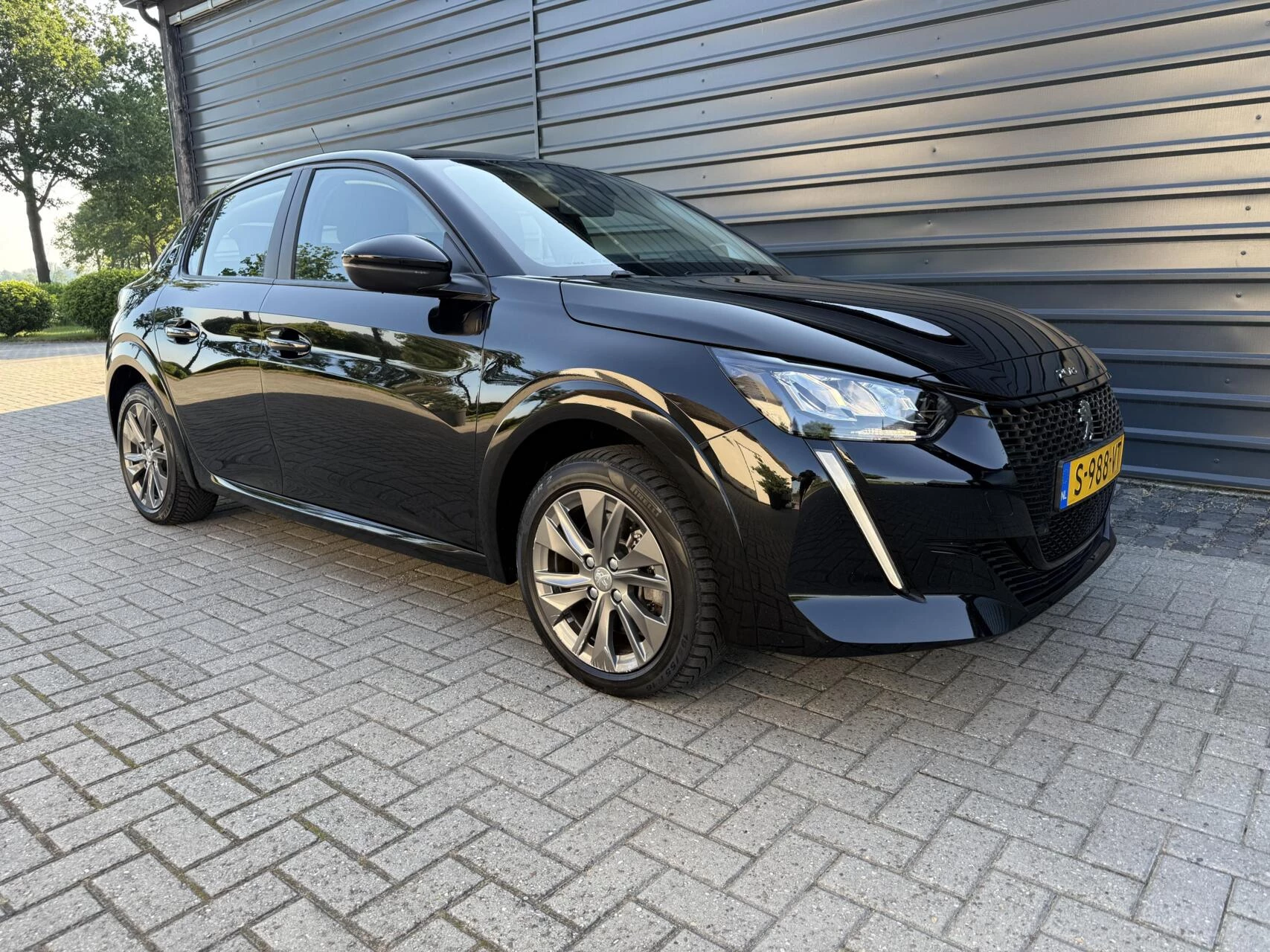 Hoofdafbeelding Peugeot e-208