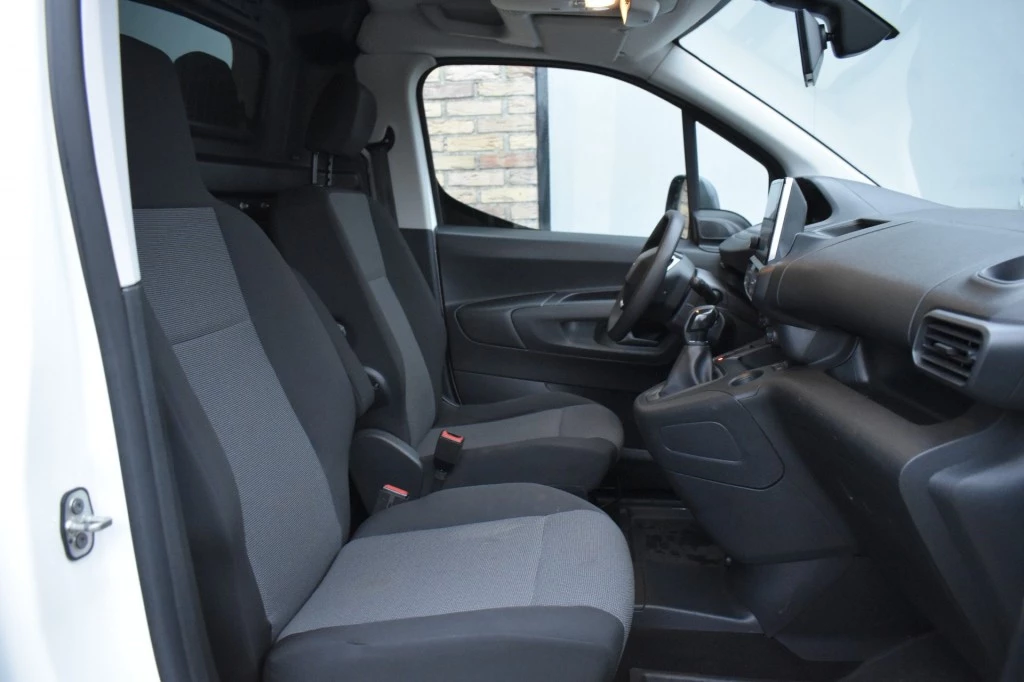 Hoofdafbeelding Peugeot Partner