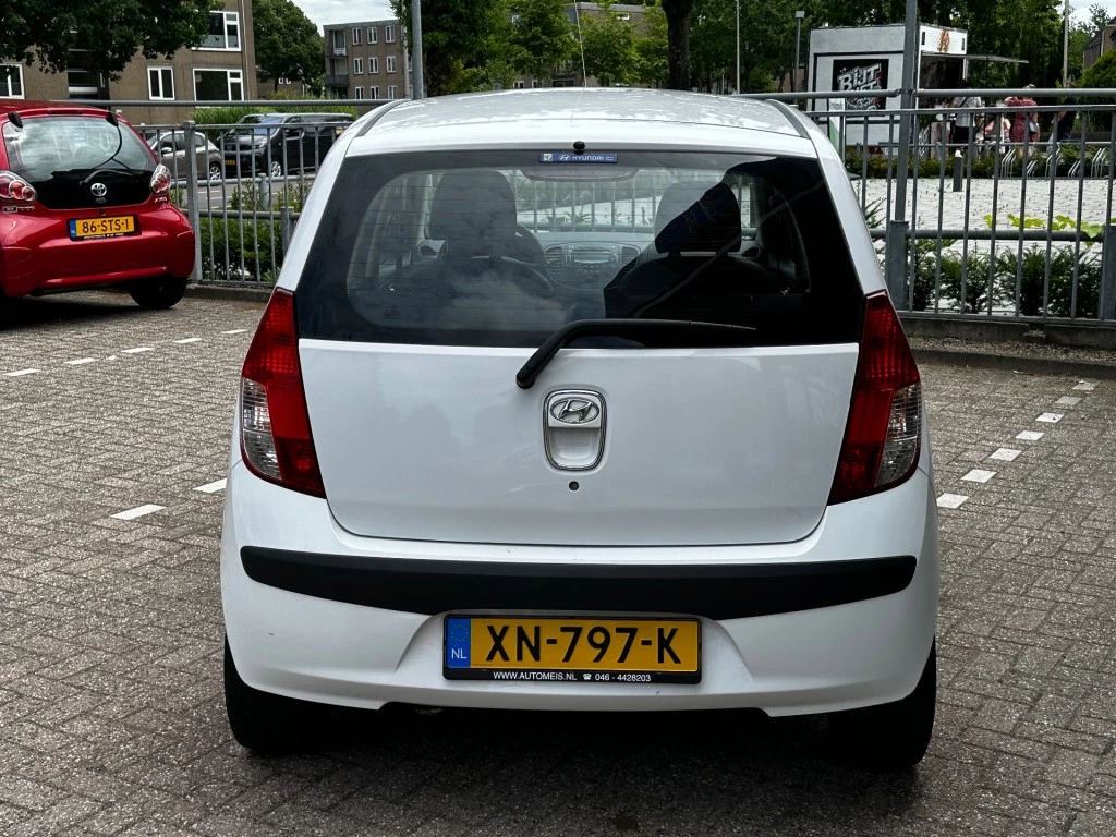 Hoofdafbeelding Hyundai i10