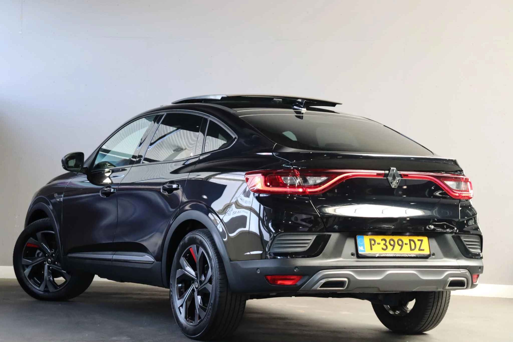 Hoofdafbeelding Renault Arkana