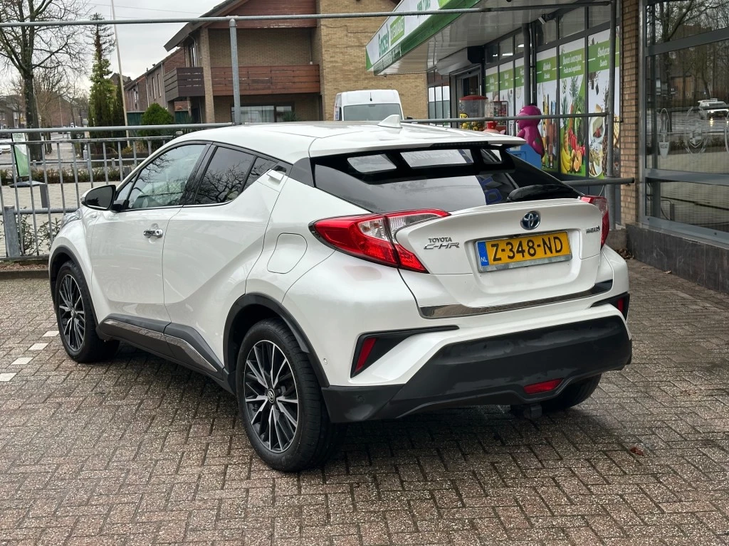 Hoofdafbeelding Toyota C-HR