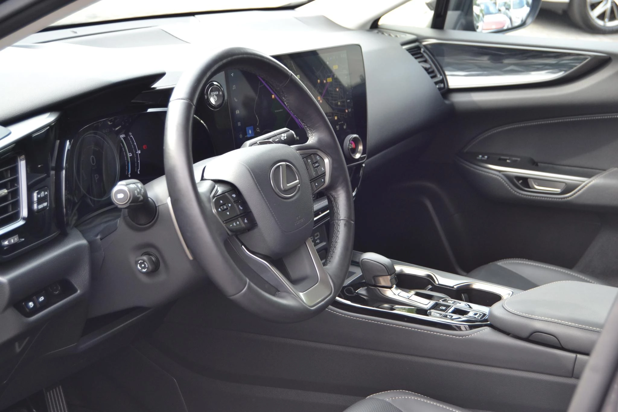 Hoofdafbeelding Lexus NX
