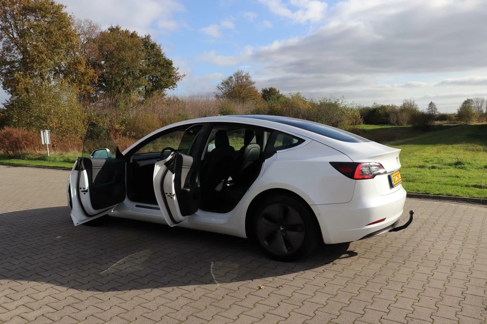 Hoofdafbeelding Tesla Model 3