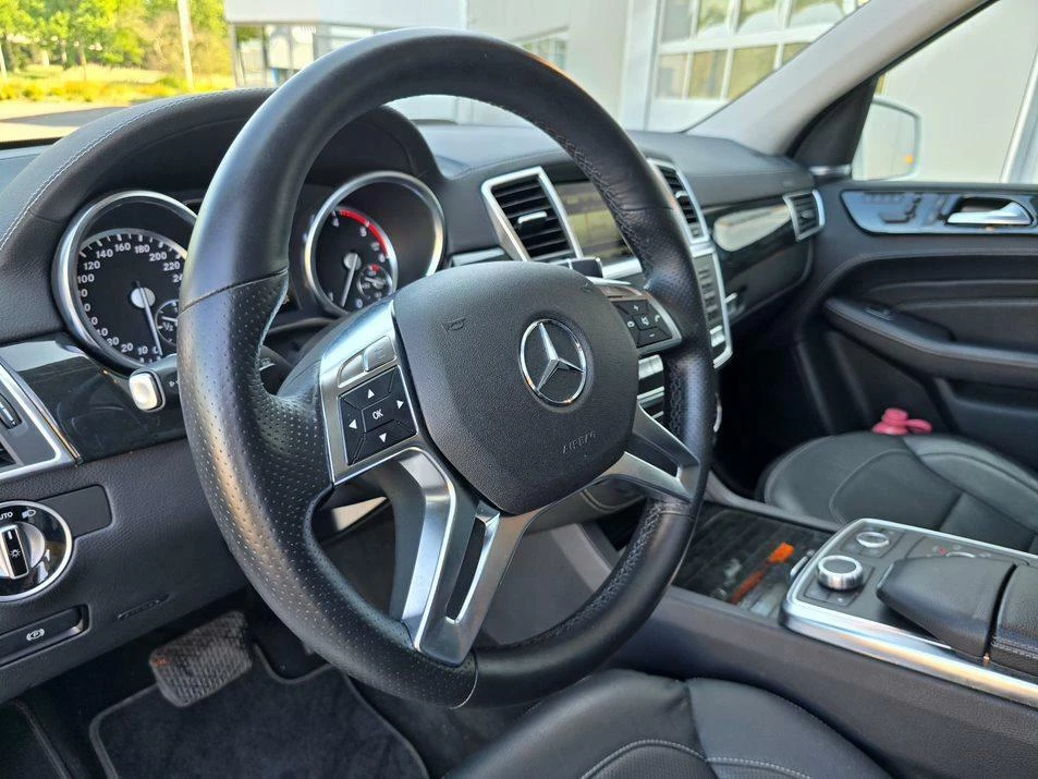 Hoofdafbeelding Mercedes-Benz M-Klasse