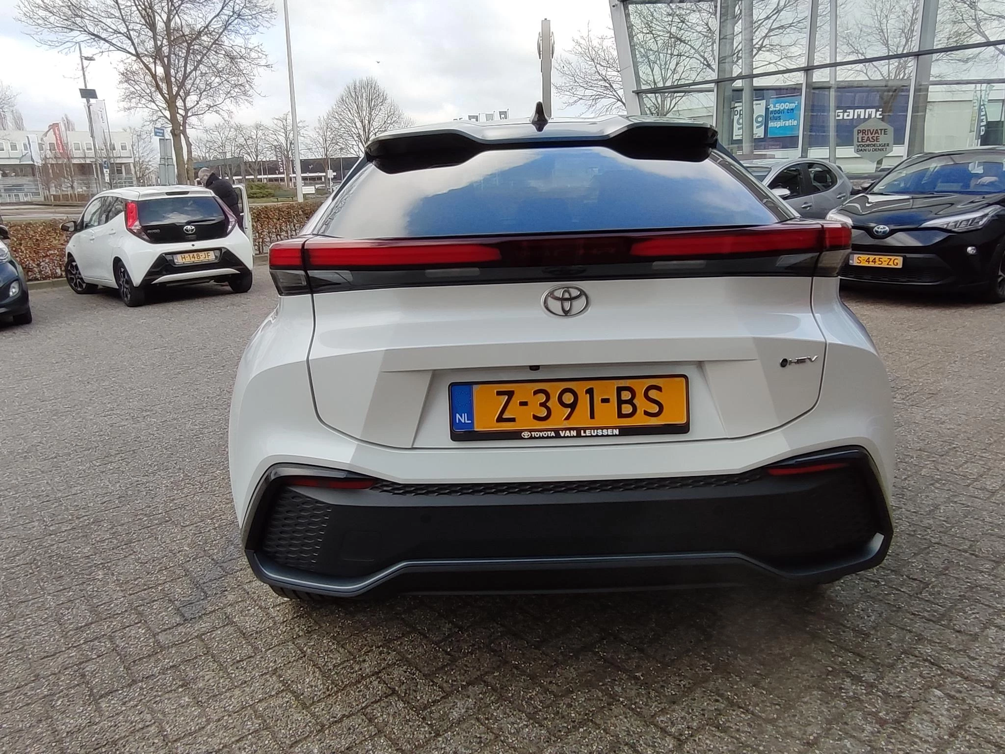 Hoofdafbeelding Toyota C-HR