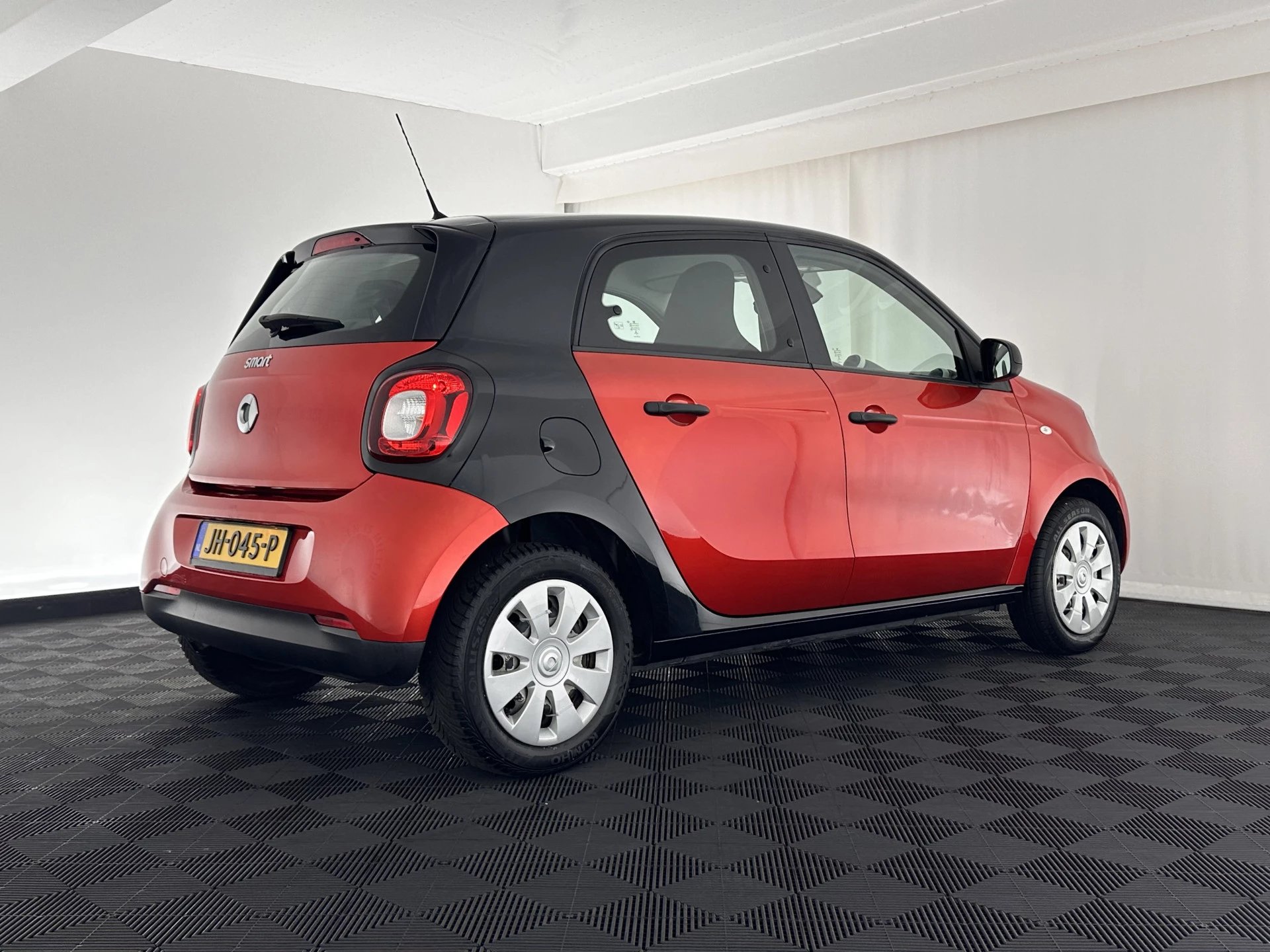 Hoofdafbeelding Smart Forfour