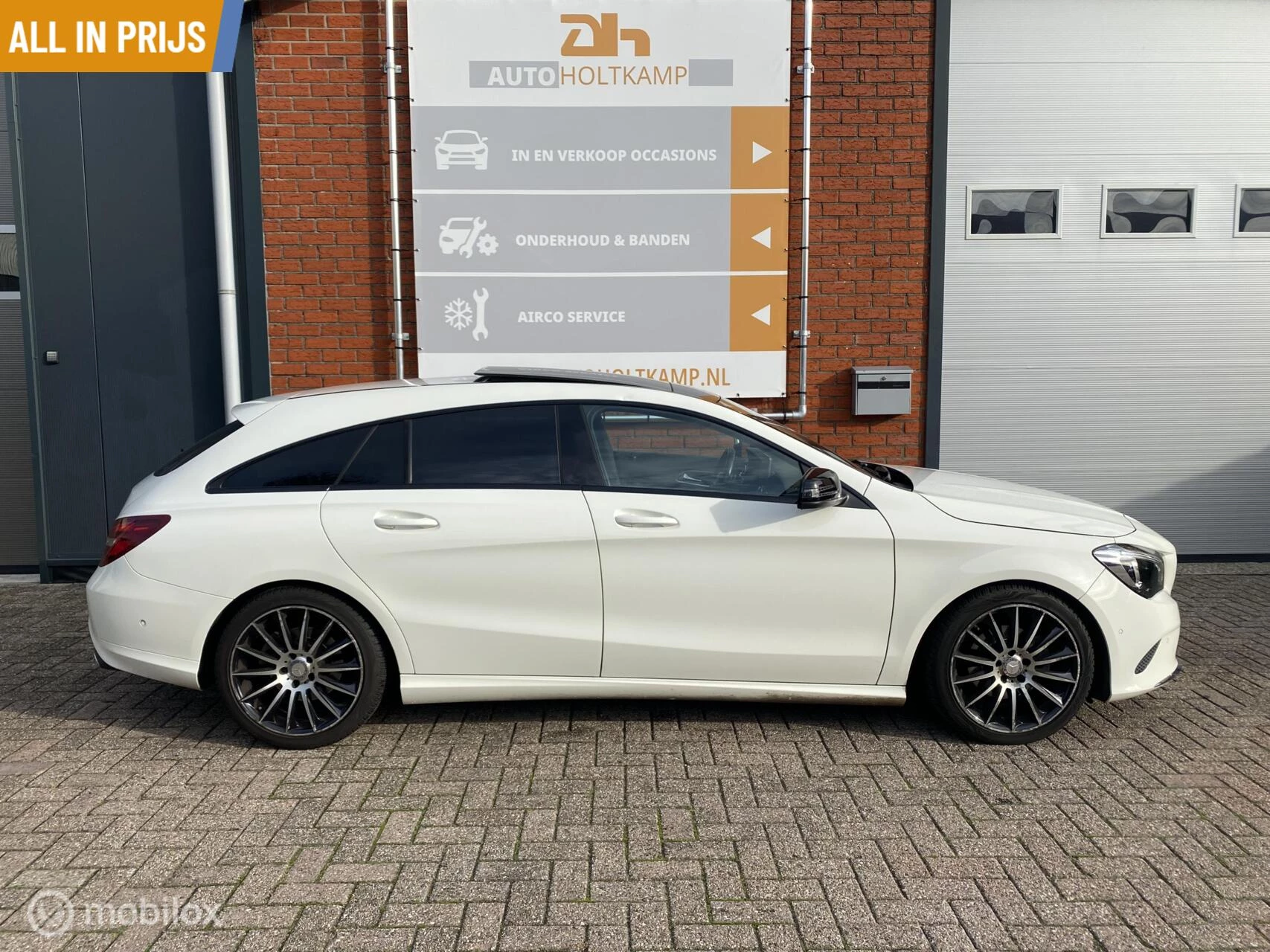 Hoofdafbeelding Mercedes-Benz CLA