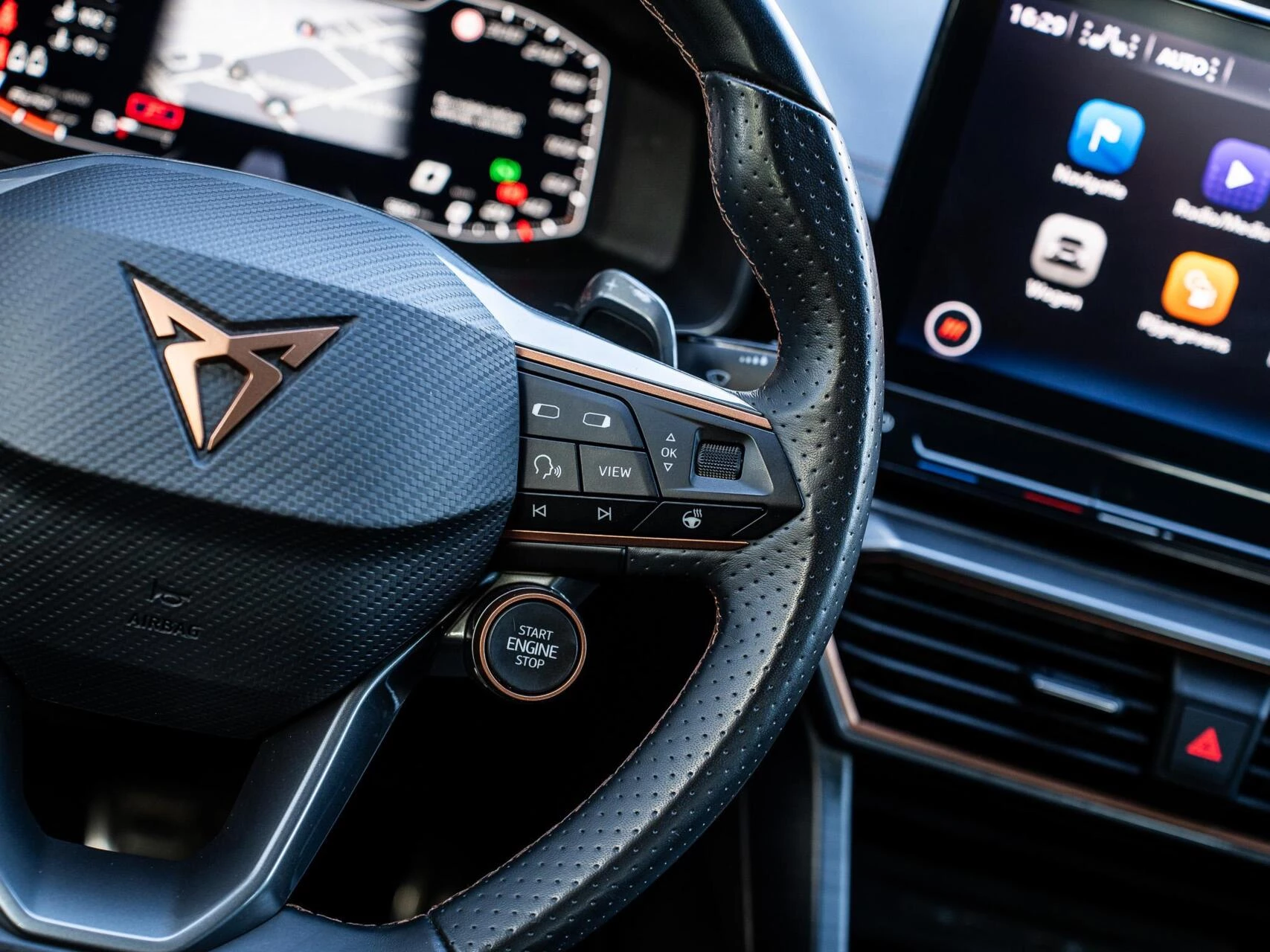 Hoofdafbeelding CUPRA Formentor