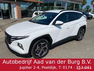 Hoofdafbeelding Hyundai Tucson Hyundai Tucson 1.6 T-GDI PHEV Comfort Smart 4WD Automaat  Elektrisch rijden tot 55 km afstand hierna Hybrde  1.350 trekgewicht Navigate Apple carplay - Android auto , camera achter