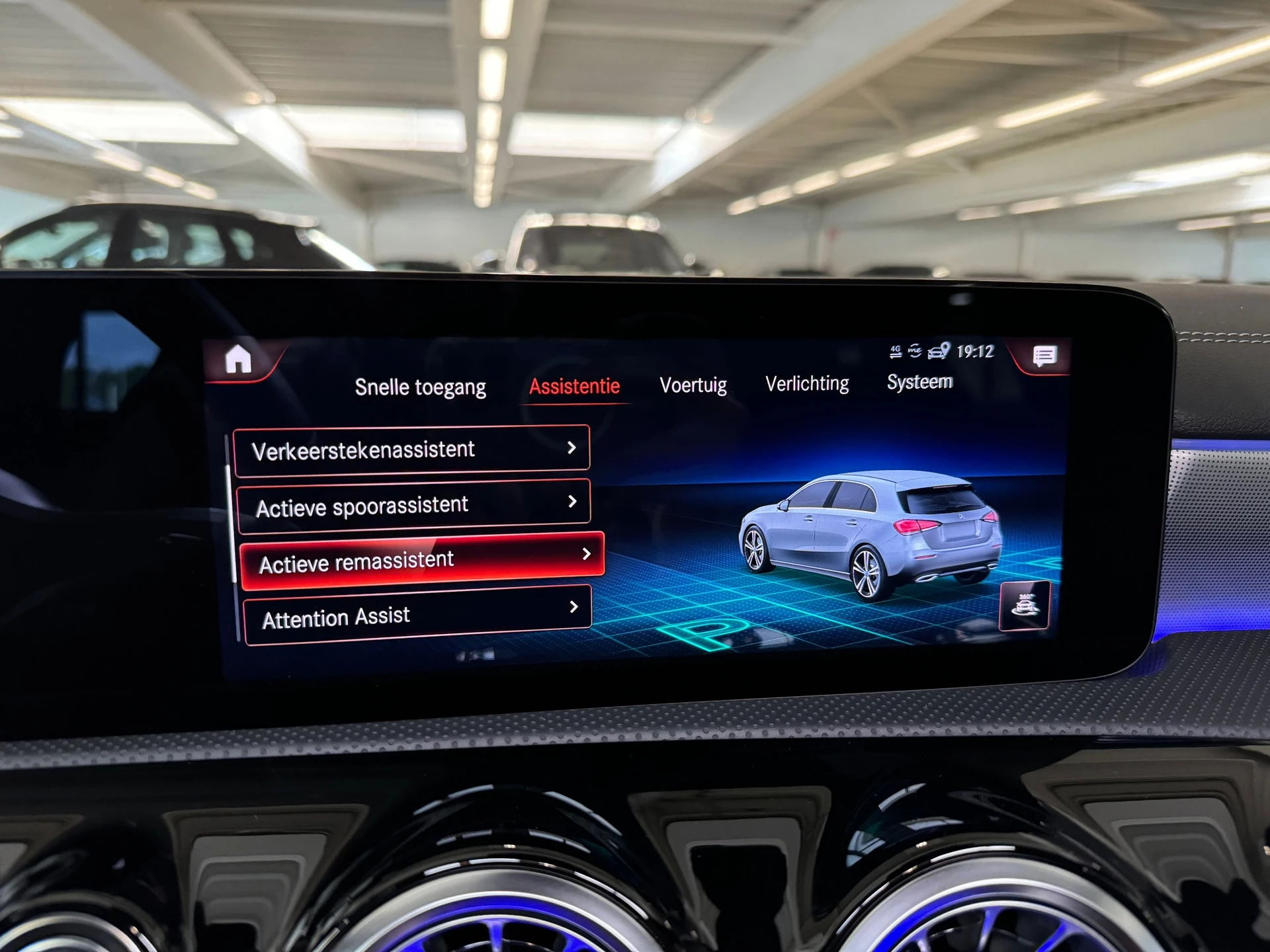 Hoofdafbeelding Mercedes-Benz A-Klasse
