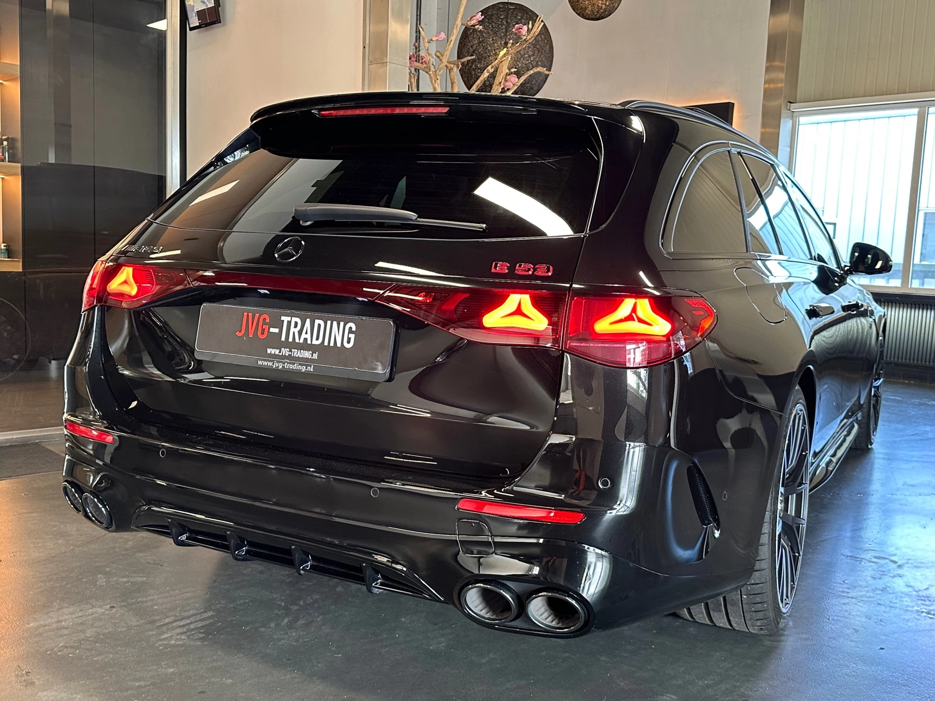 Hoofdafbeelding Mercedes-Benz E-Klasse