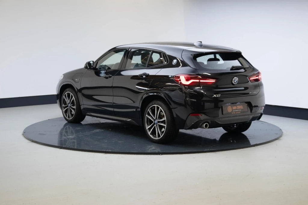 Hoofdafbeelding BMW X2