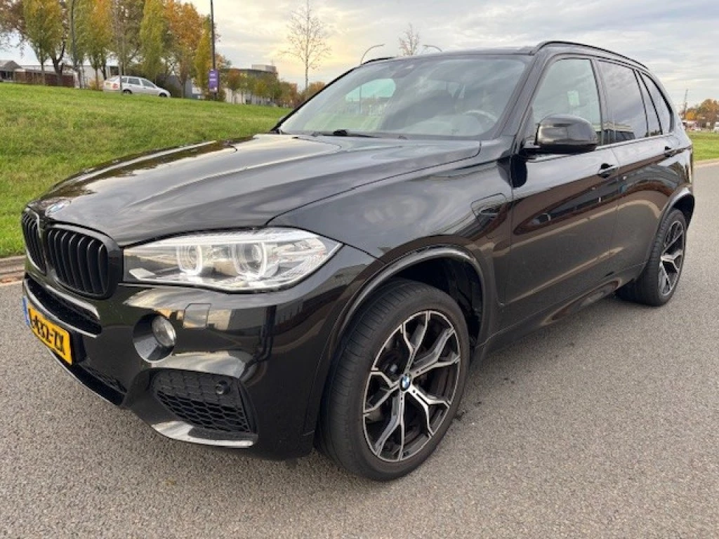 Hoofdafbeelding BMW X5