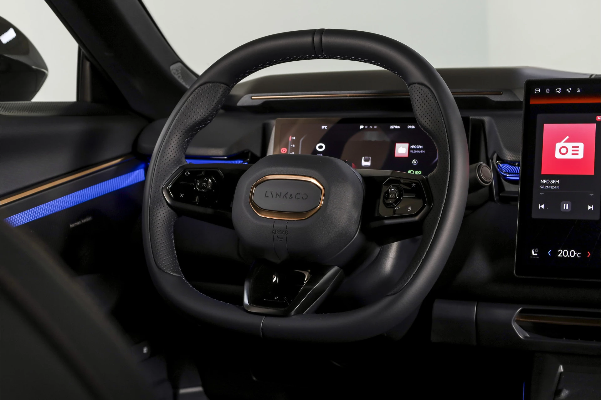 Hoofdafbeelding Lynk & Co 08