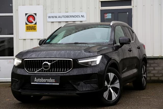 Volvo XC40 1.5 T4 211PK Plug in hybride PHEV Plus Bright*Facelift*Perfect Volvo Onderh.*H&K/ACC/Pilotass./Half Leder/Stoelverw./Stuurverw./Memorie/Camera/LED/DAB/Elek. Klep/Apple Carplay-Android/Keyless Entry+Go/Parkeersens.V+A/18 inch LM*