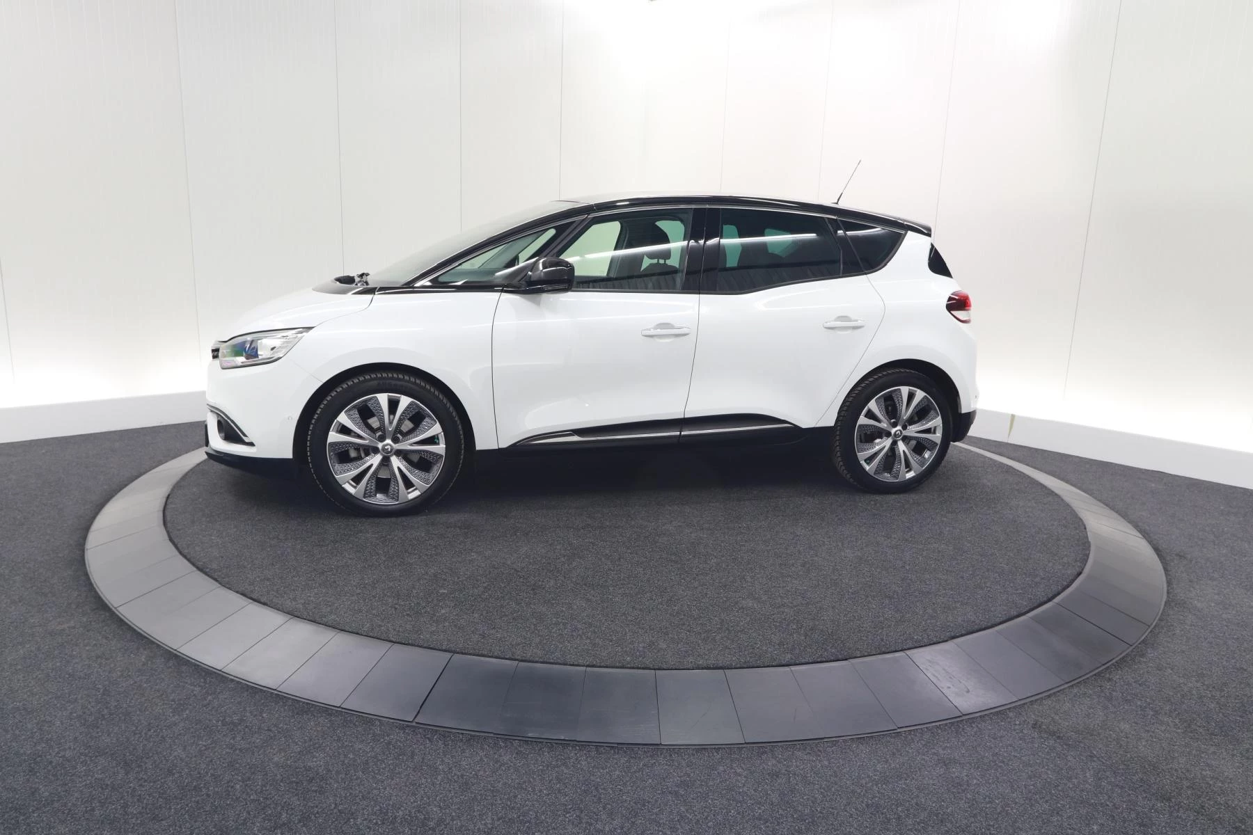Hoofdafbeelding Renault Scénic