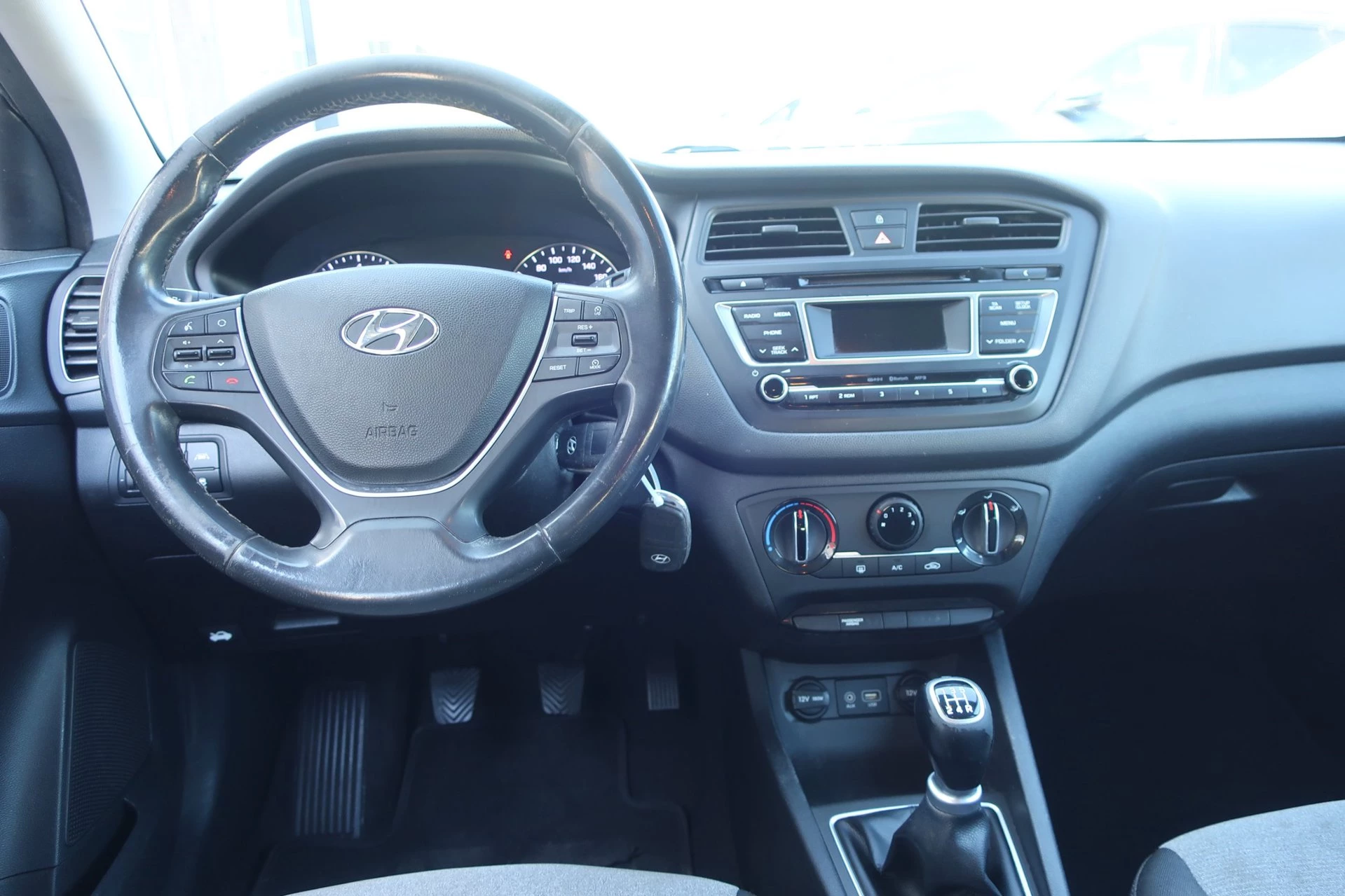 Hoofdafbeelding Hyundai i20