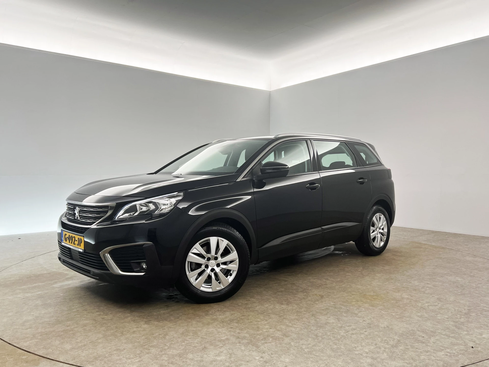 Hoofdafbeelding Peugeot 5008