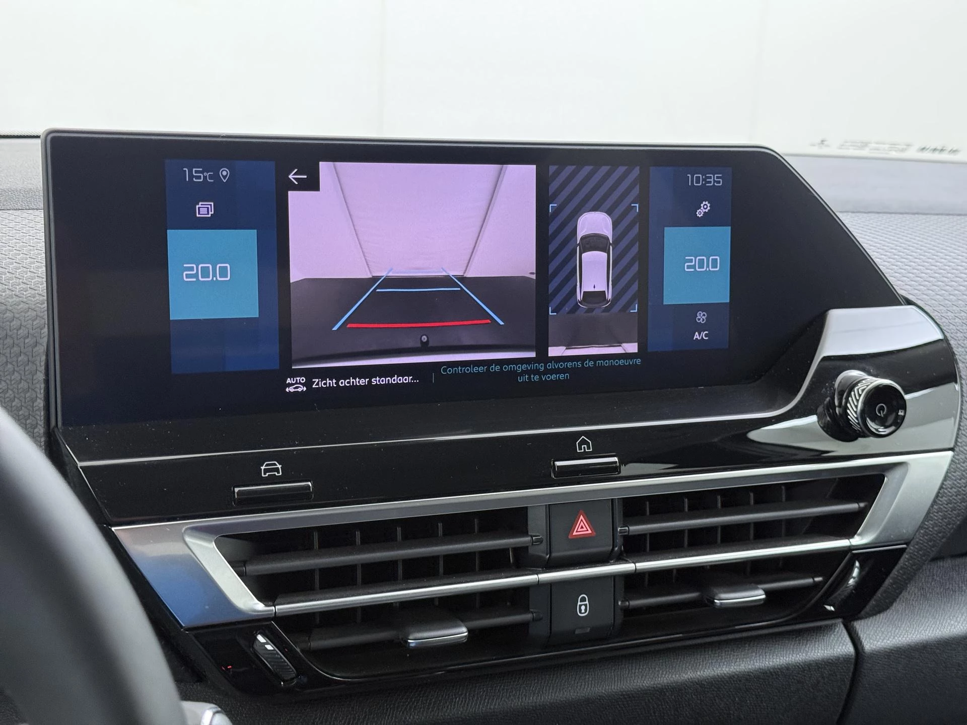 Hoofdafbeelding Citroën ë-C4