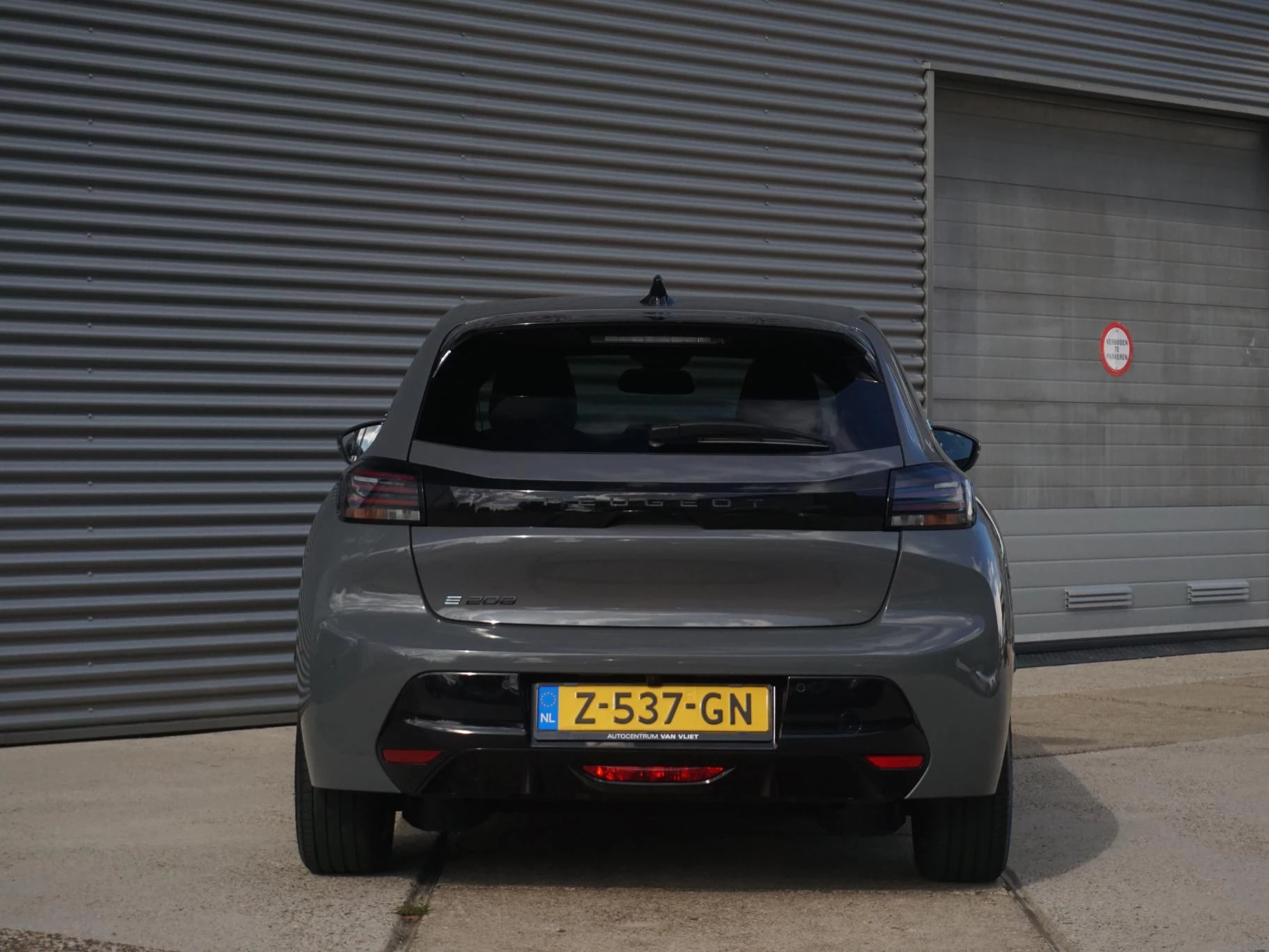 Hoofdafbeelding Peugeot e-208