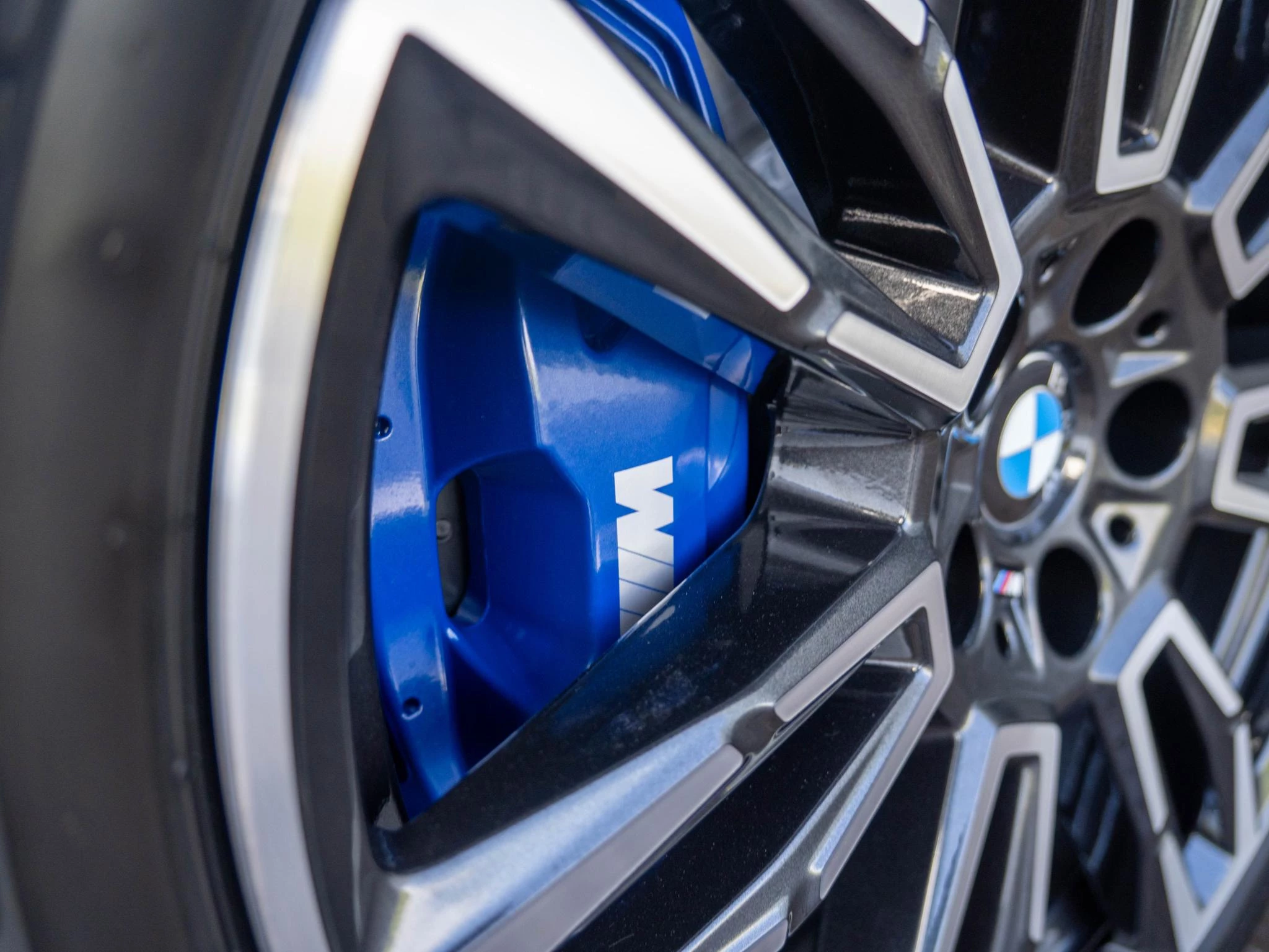 Hoofdafbeelding BMW i5