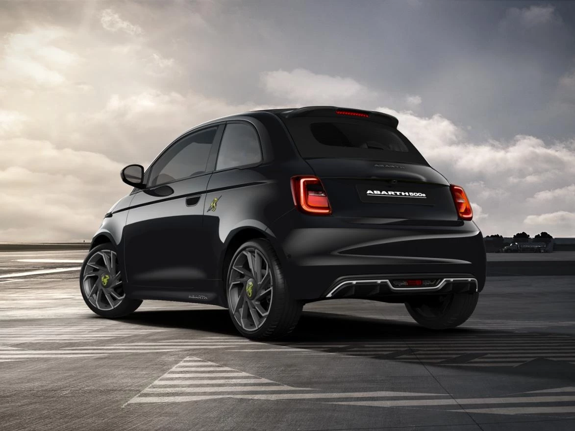 Hoofdafbeelding Abarth 500e