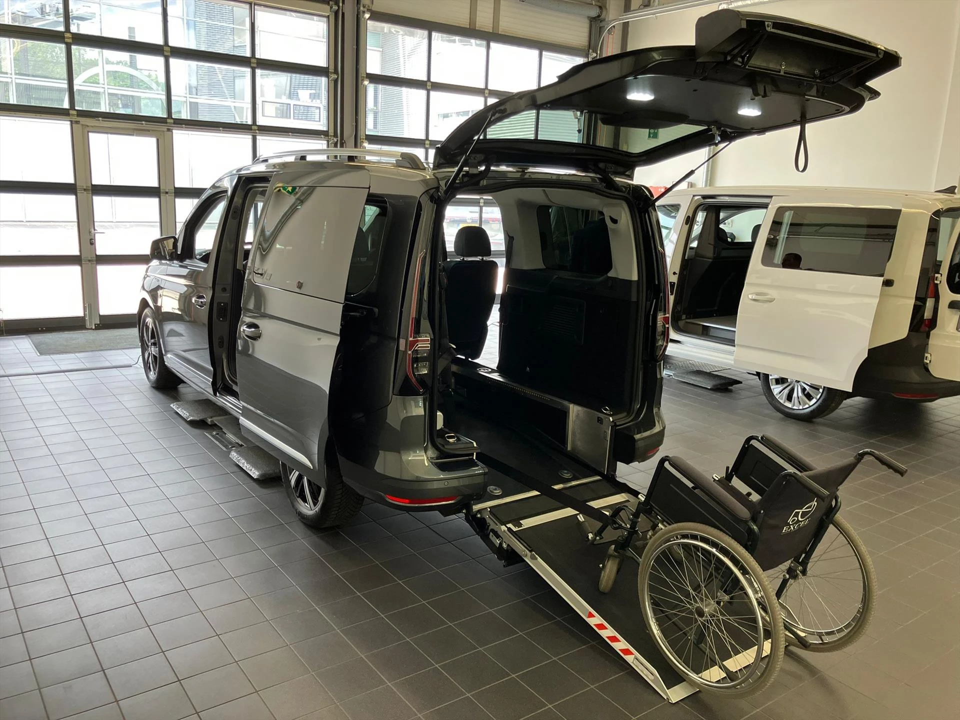 Hoofdafbeelding Volkswagen Caddy