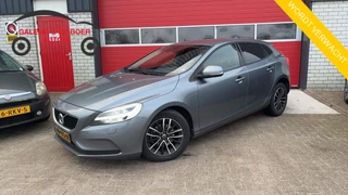 Volvo V40 2.0 D2 Nordic+ TREKHAAK / CARPLAY / FULL LED / CAMERA / STOELVERW / STANDKACHEL / NL-AUTO