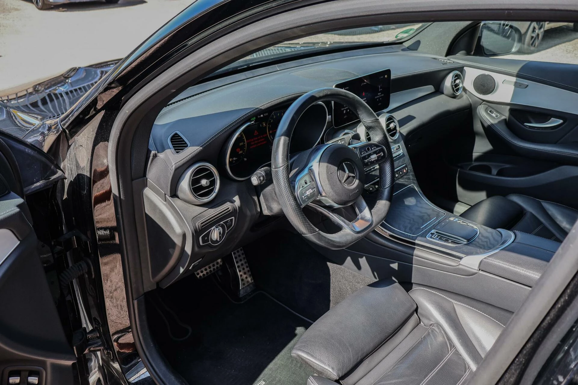 Hoofdafbeelding Mercedes-Benz GLC