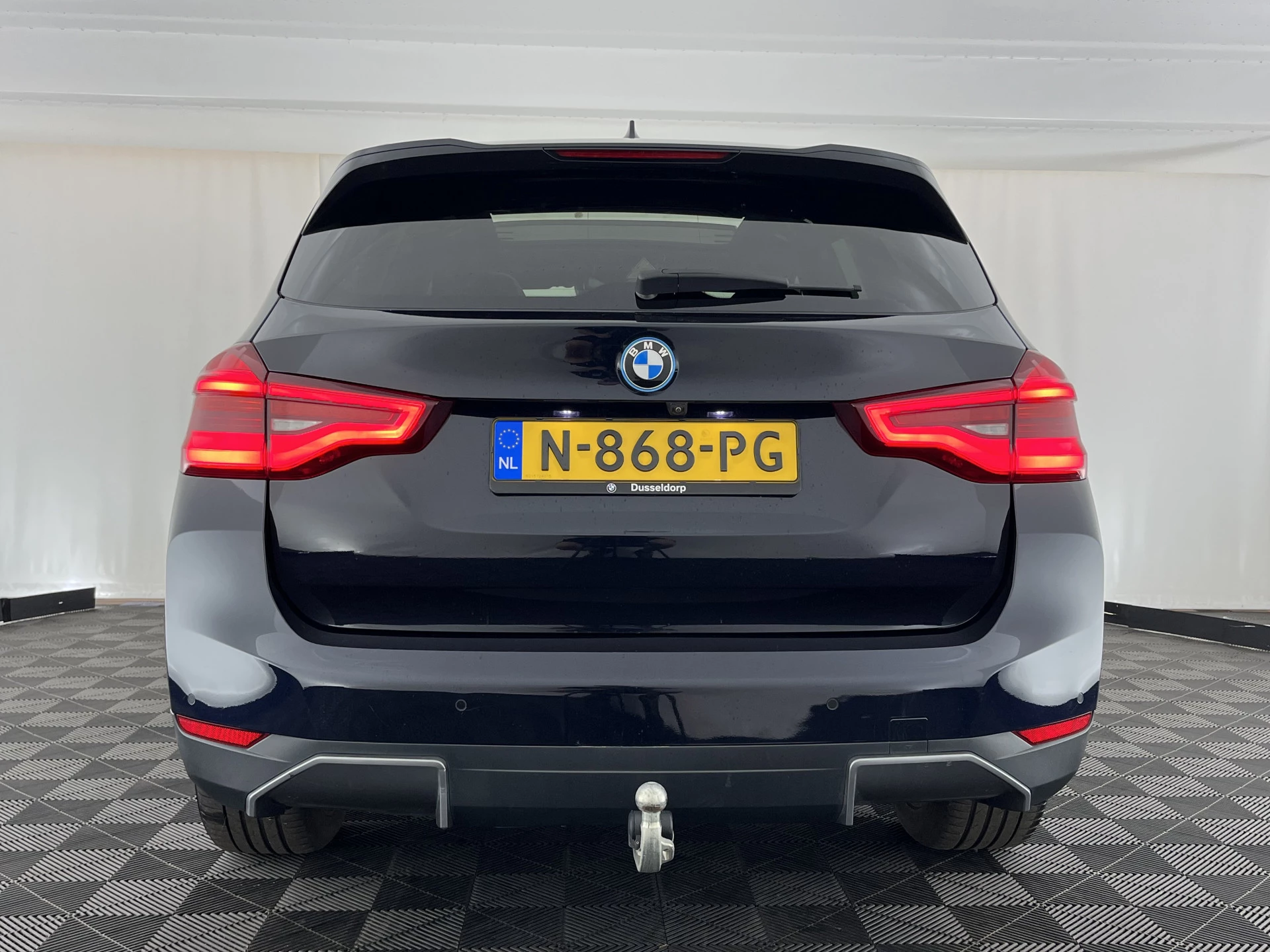 Hoofdafbeelding BMW iX3