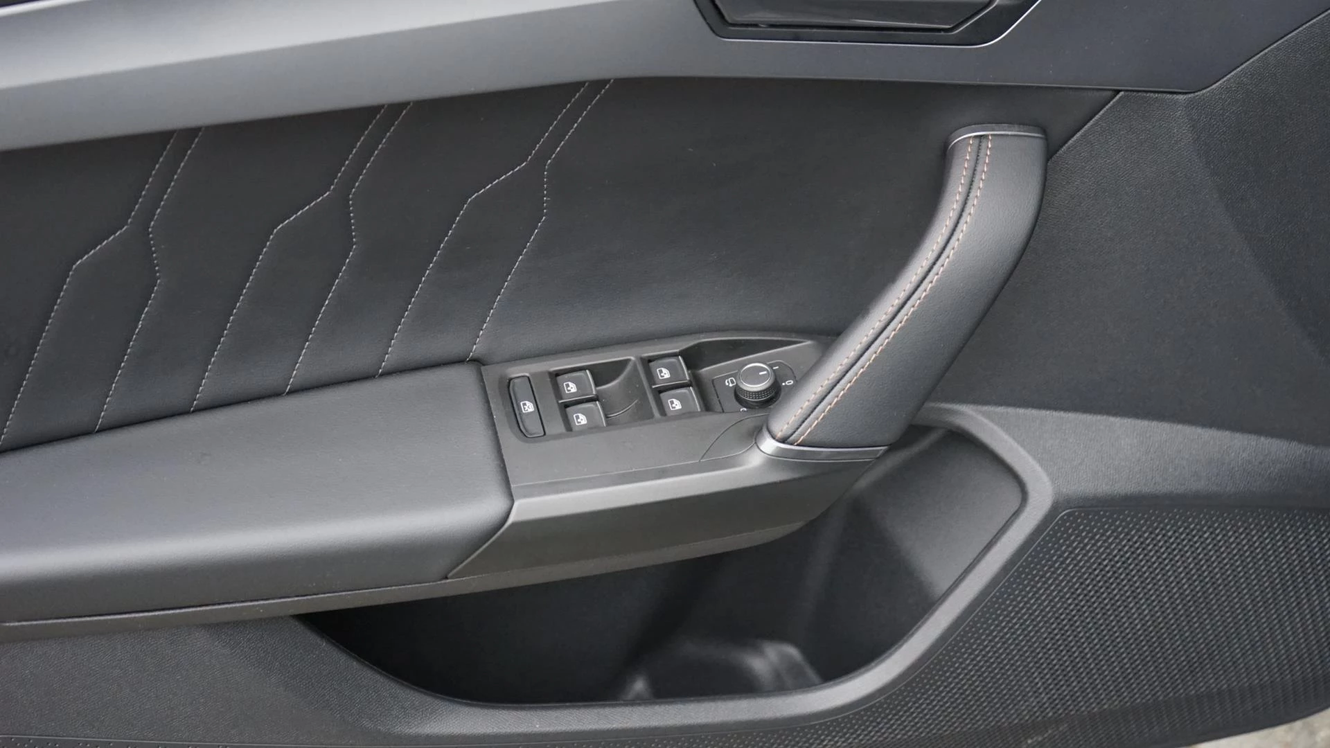 Hoofdafbeelding CUPRA Leon