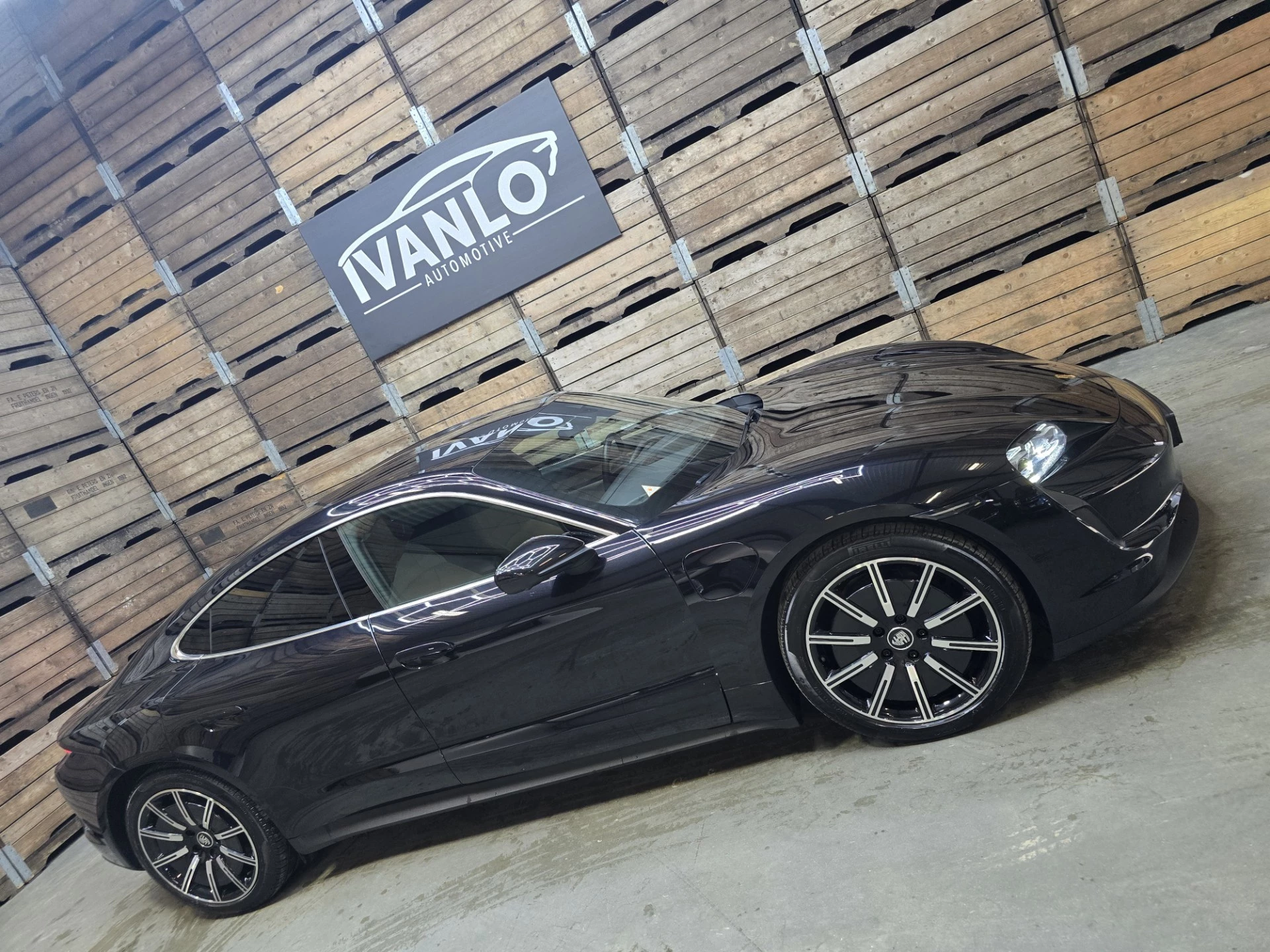 Hoofdafbeelding Porsche Taycan