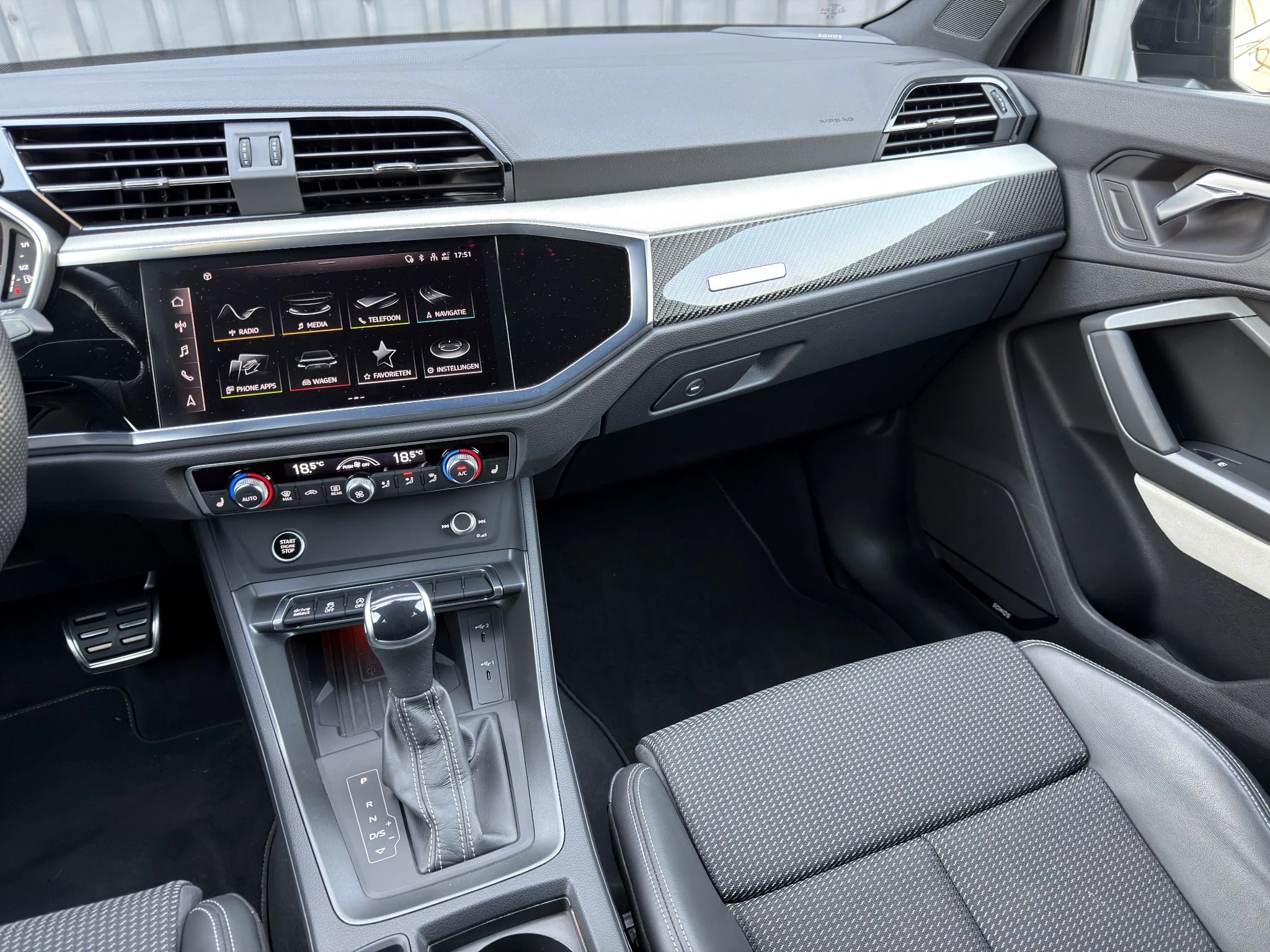 Hoofdafbeelding Audi Q3