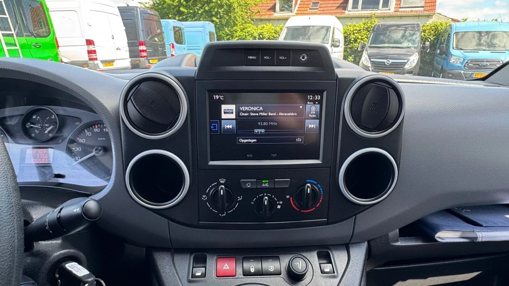 Hoofdafbeelding Peugeot Partner