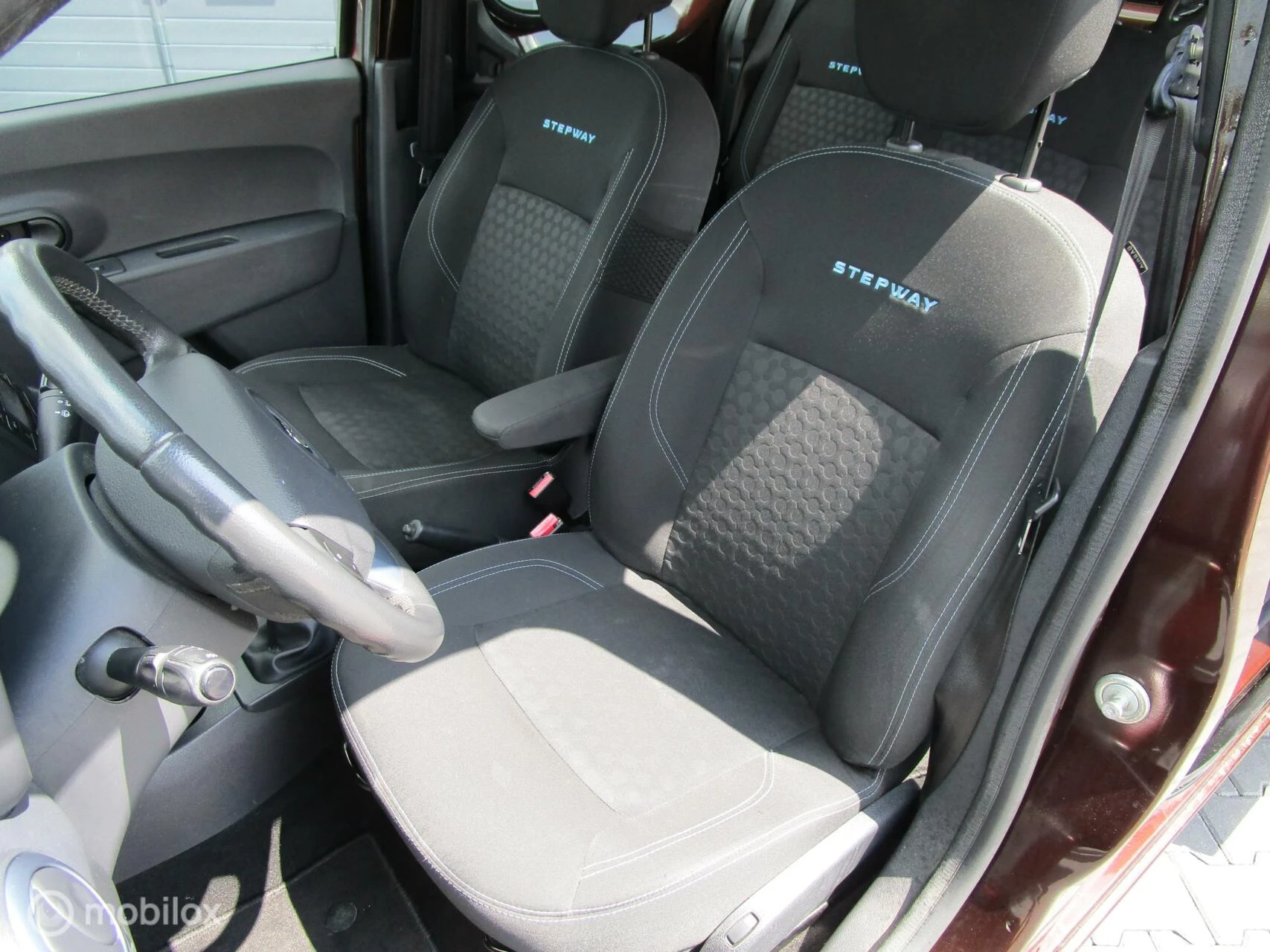 Hoofdafbeelding Dacia Dokker