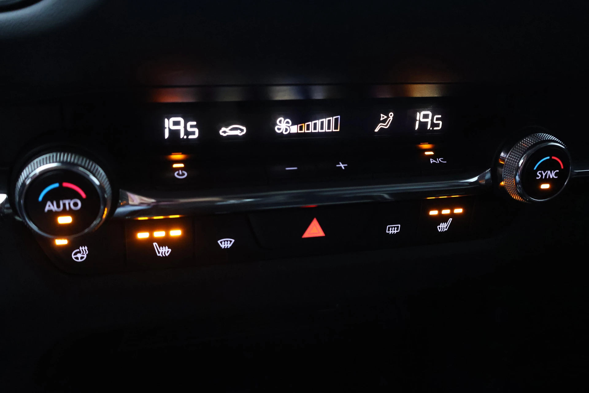 Hoofdafbeelding Mazda CX-30