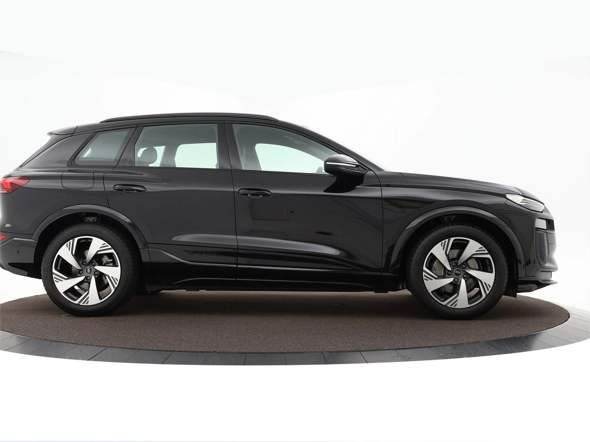 Hoofdafbeelding Audi Q6 e-tron