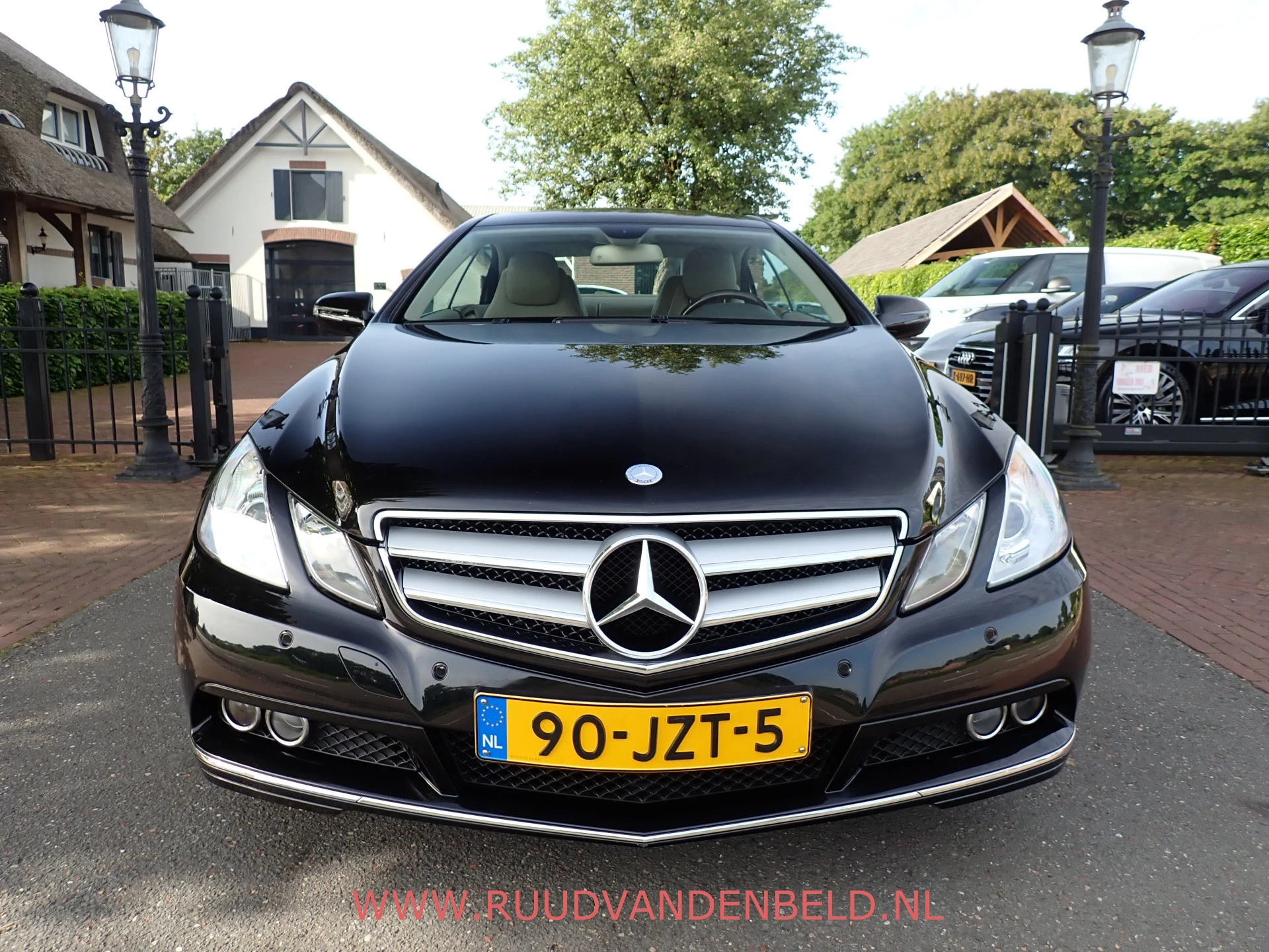 Hoofdafbeelding Mercedes-Benz E-Klasse