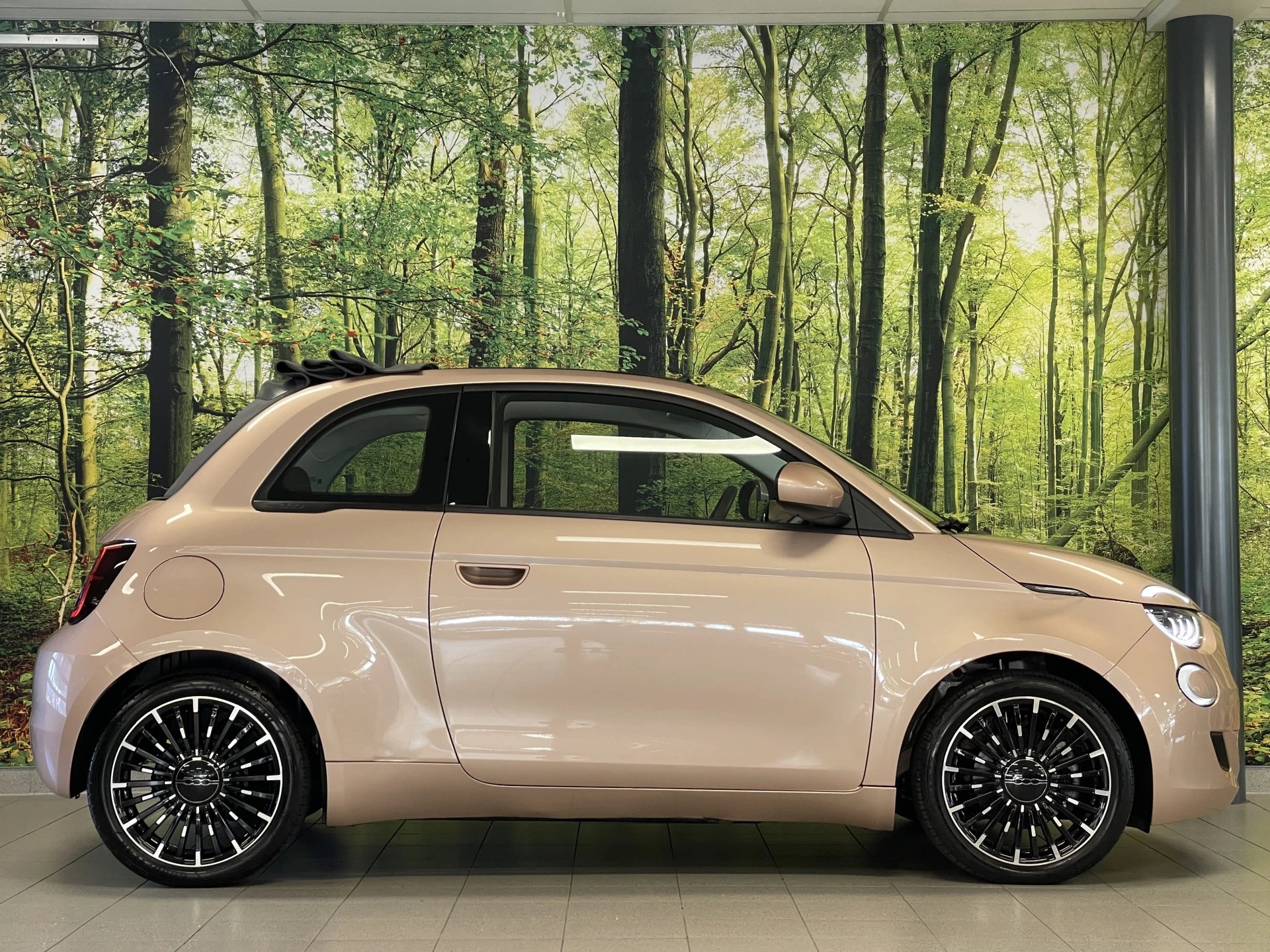 Hoofdafbeelding Fiat 500C