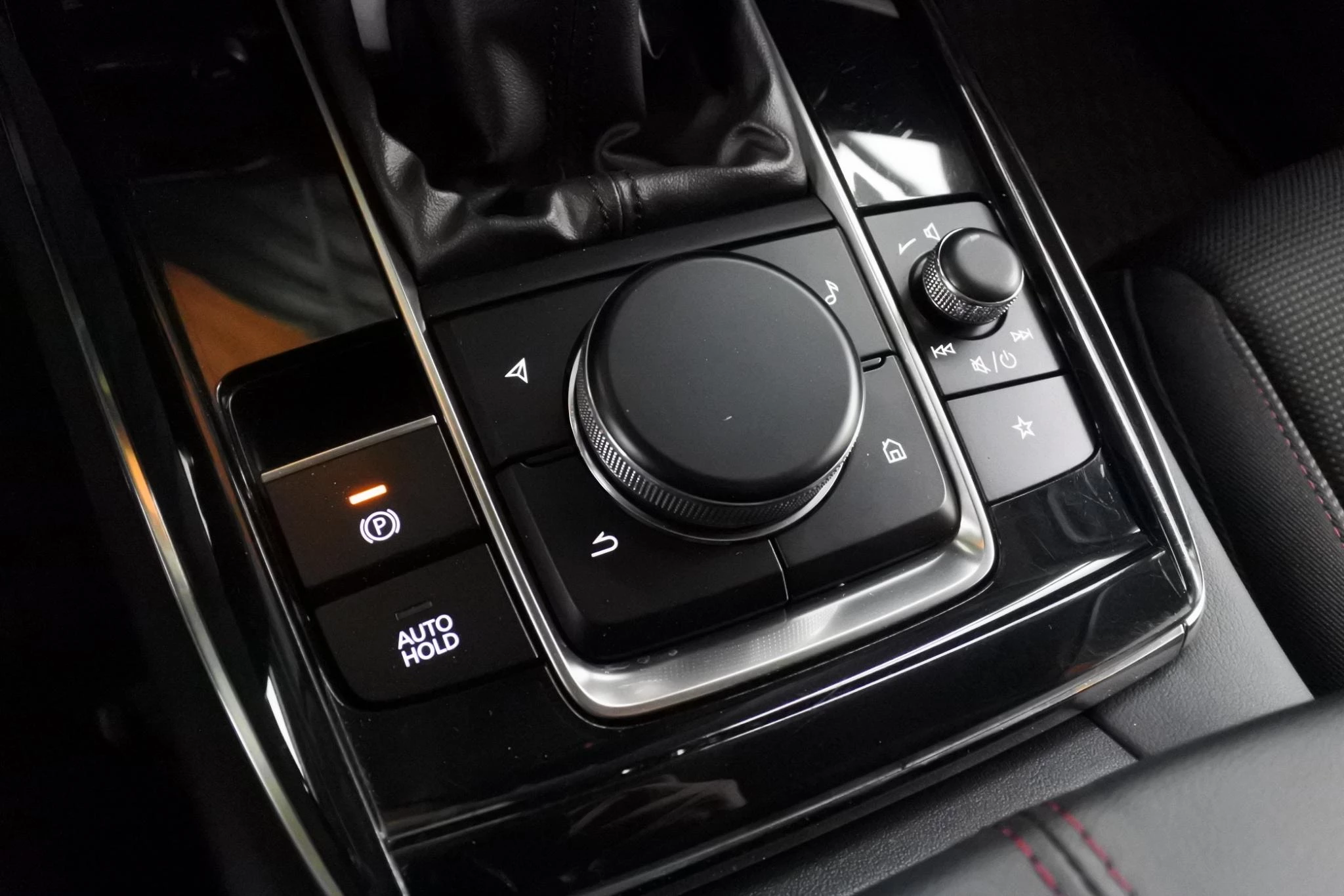 Hoofdafbeelding Mazda CX-30