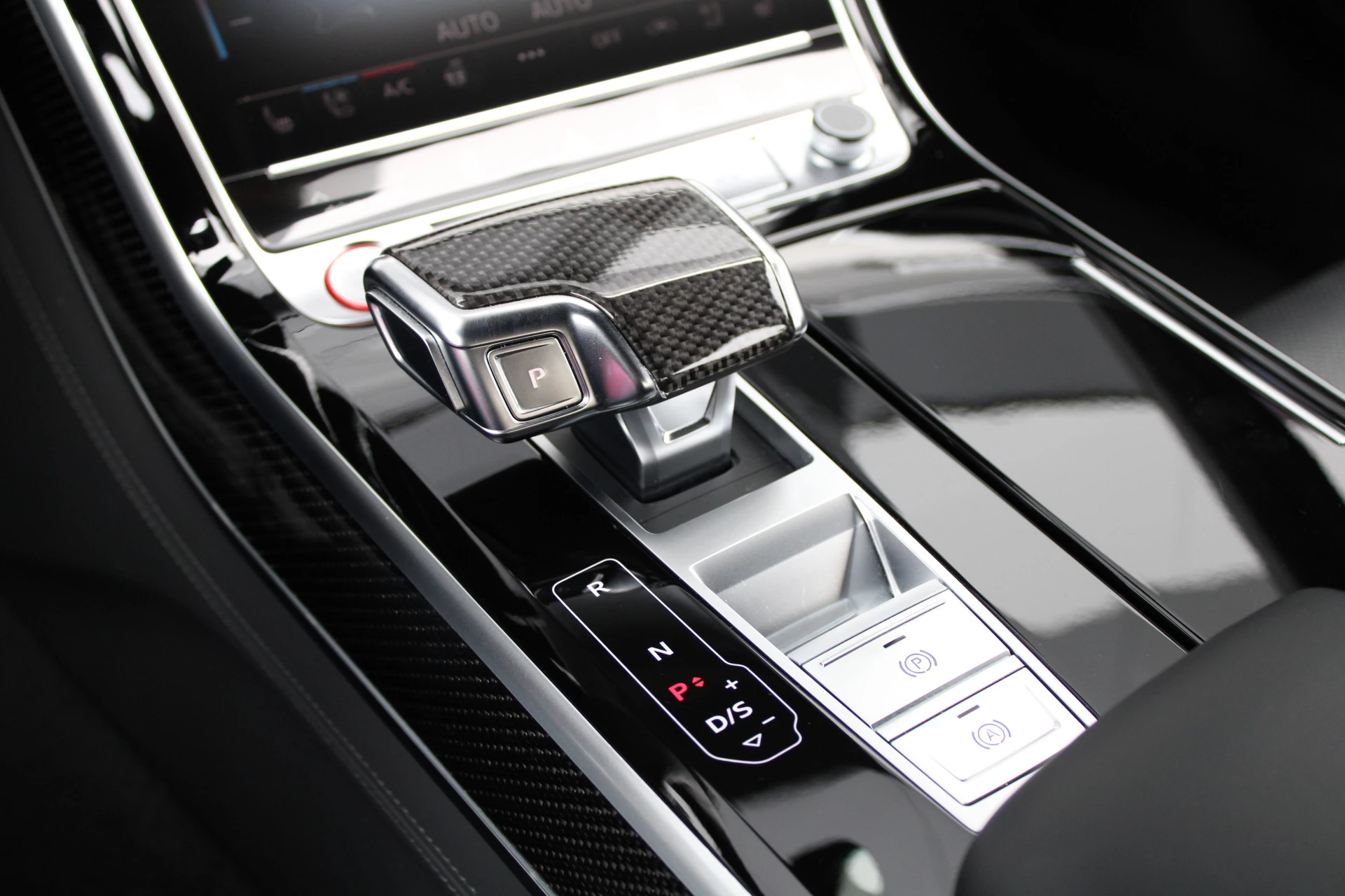 Hoofdafbeelding Audi S8