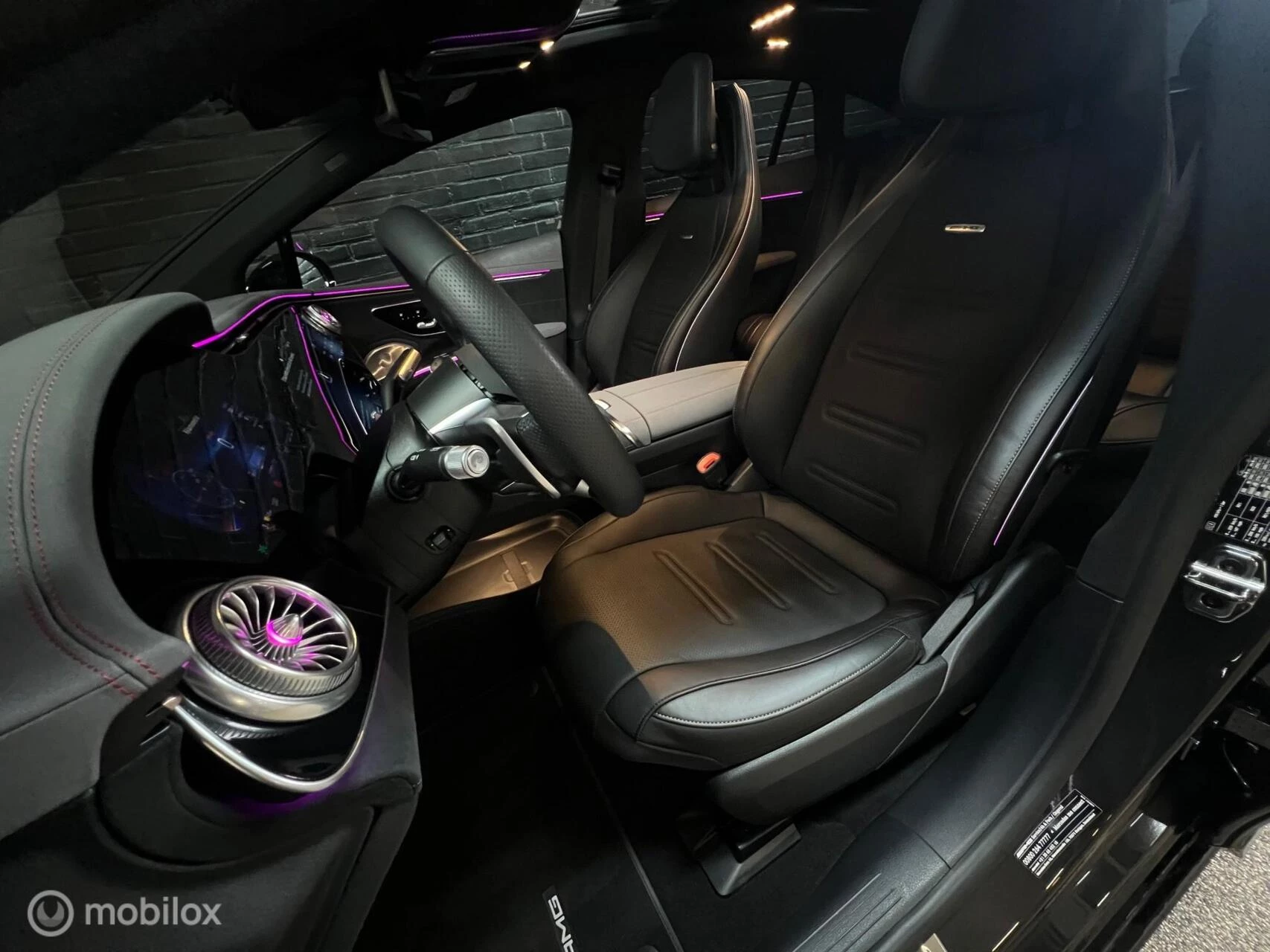 Hoofdafbeelding Mercedes-Benz EQS