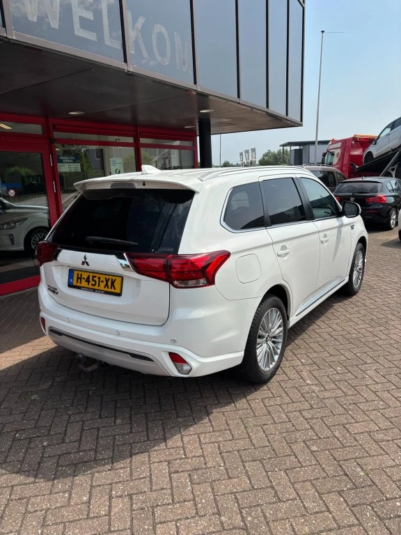 Hoofdafbeelding Mitsubishi Outlander