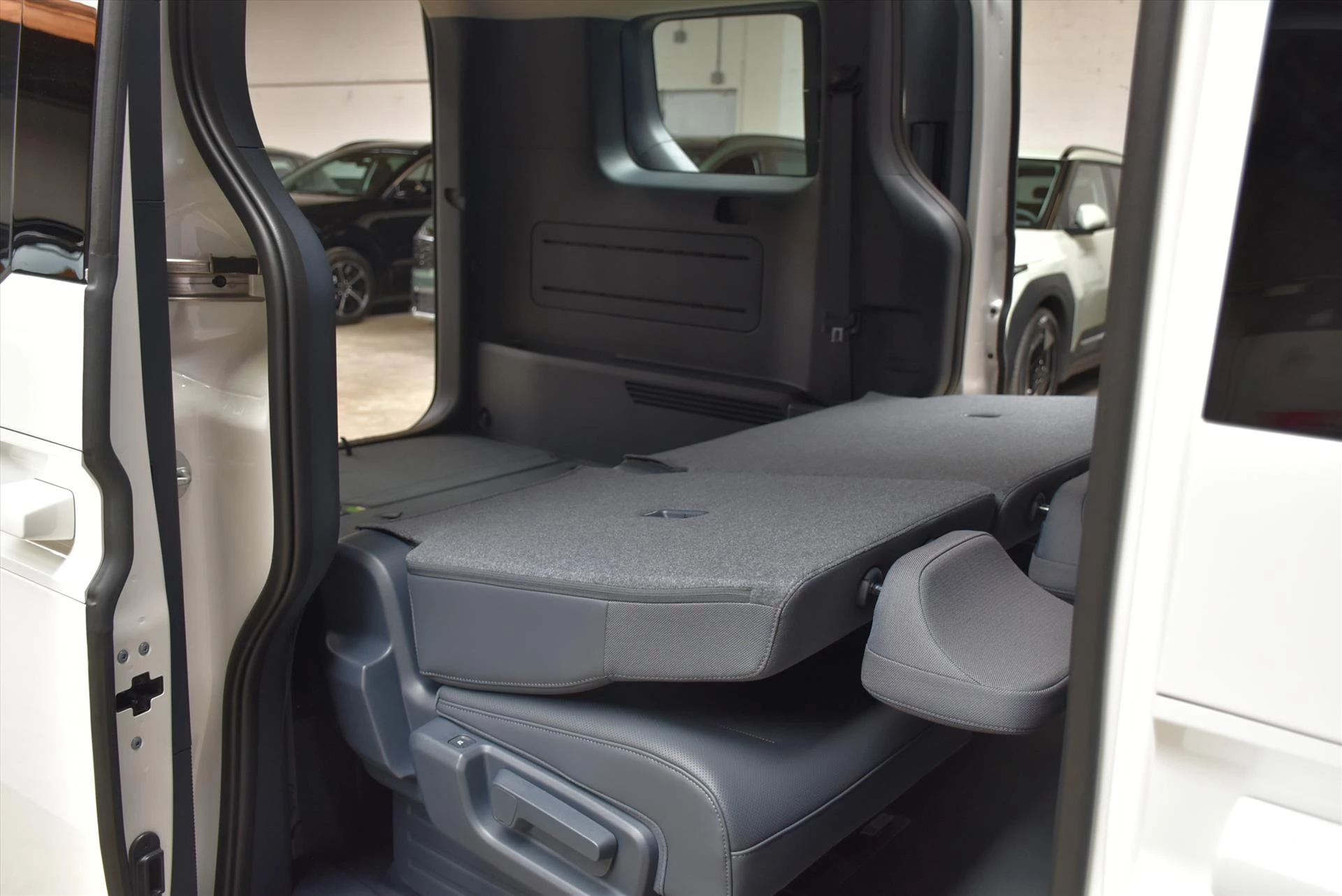 Hoofdafbeelding Kia PV5