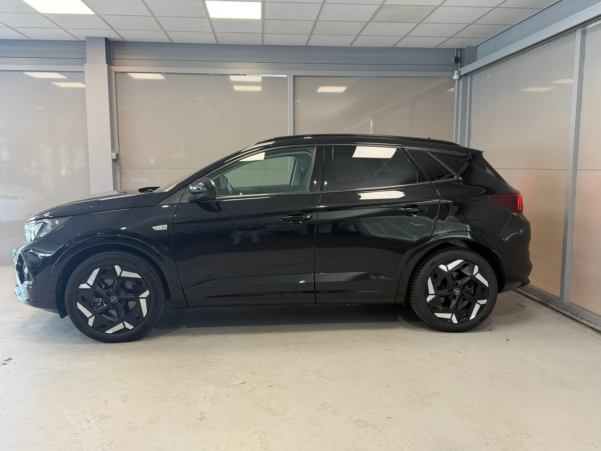 Hoofdafbeelding Opel Grandland