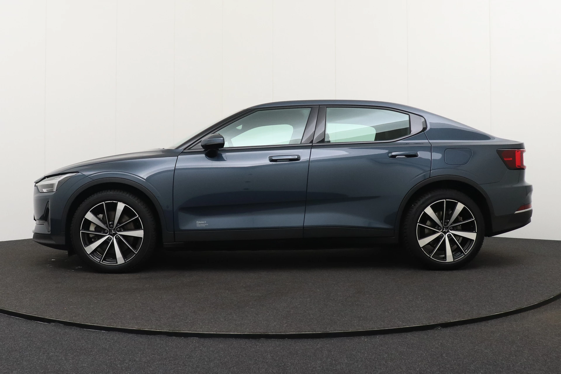 Hoofdafbeelding Polestar 2