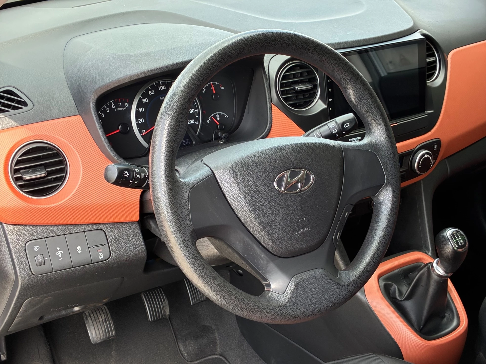 Hoofdafbeelding Hyundai i10