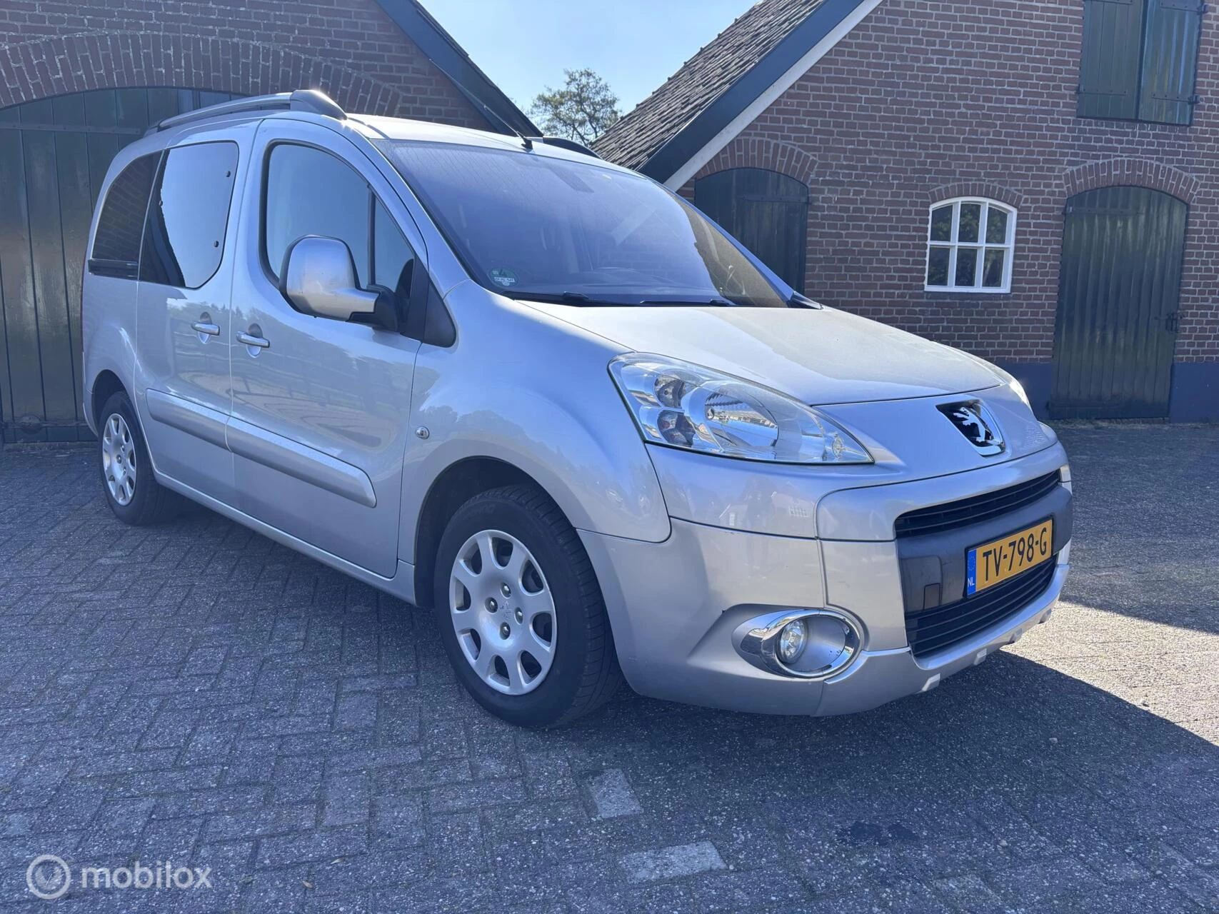 Hoofdafbeelding Peugeot Partner