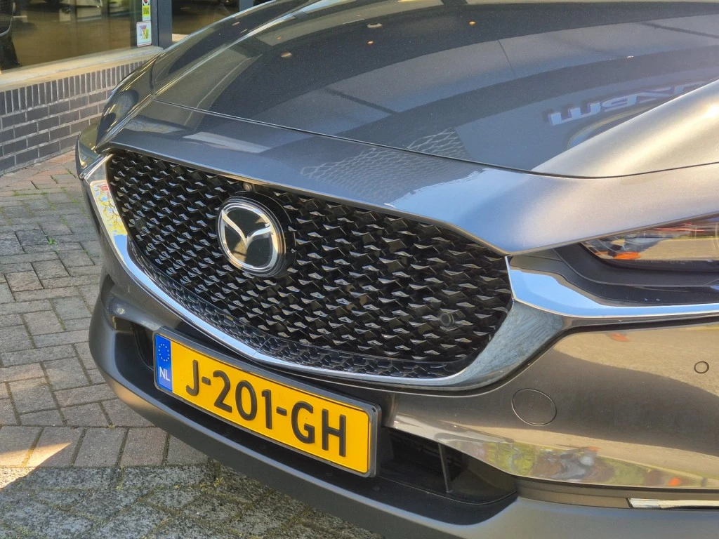 Hoofdafbeelding Mazda CX-30