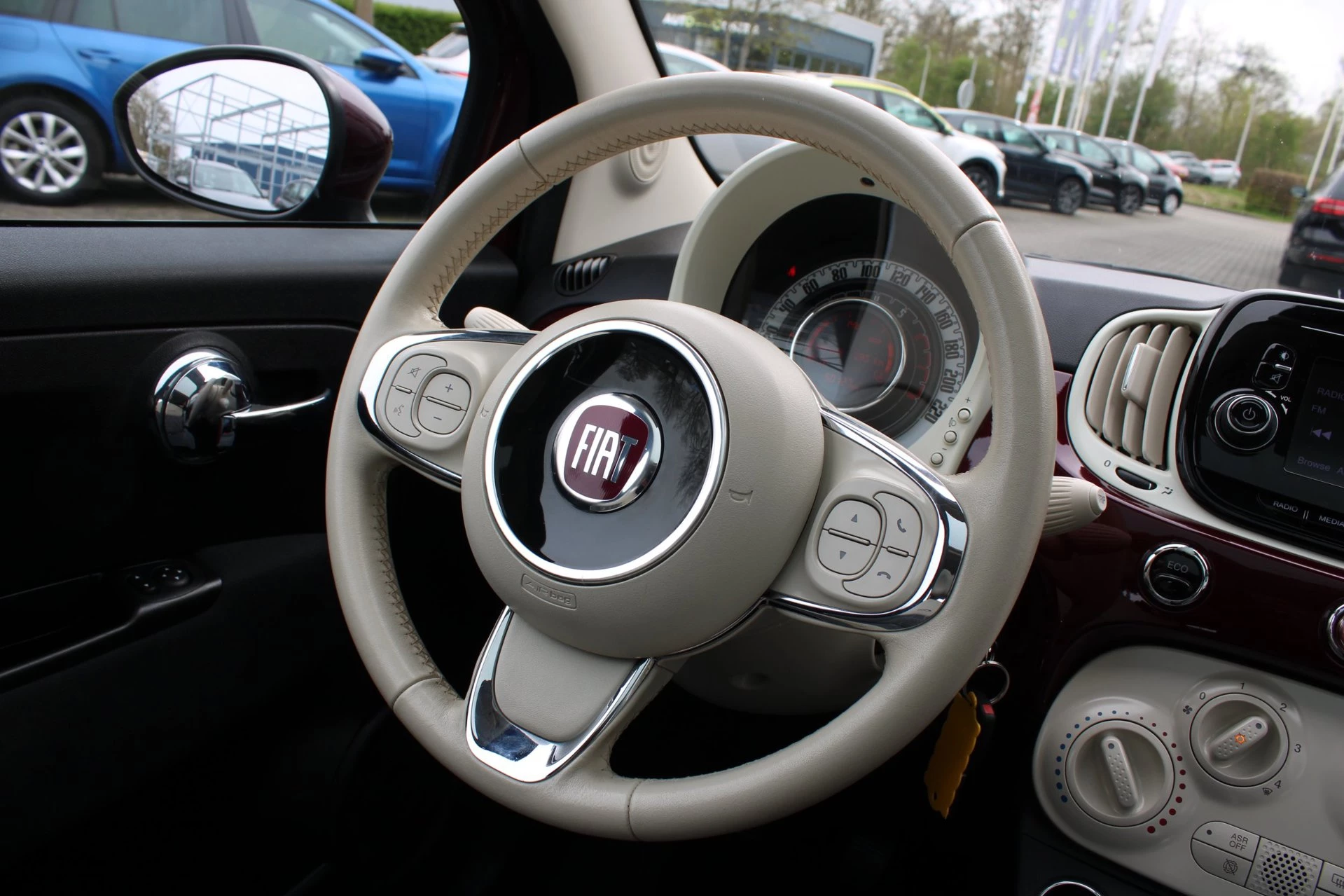 Hoofdafbeelding Fiat 500